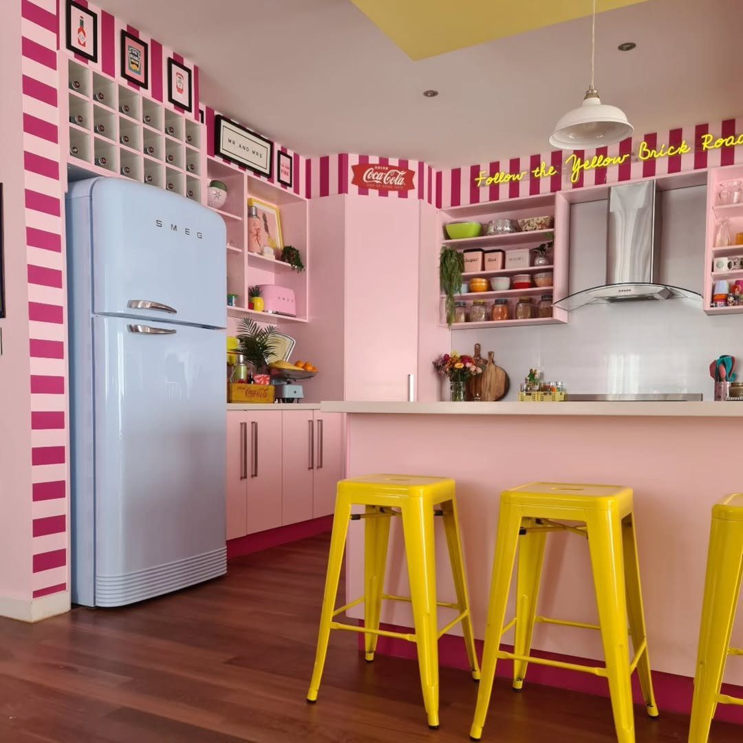Retro Barbiecore With A Pop Of Fun