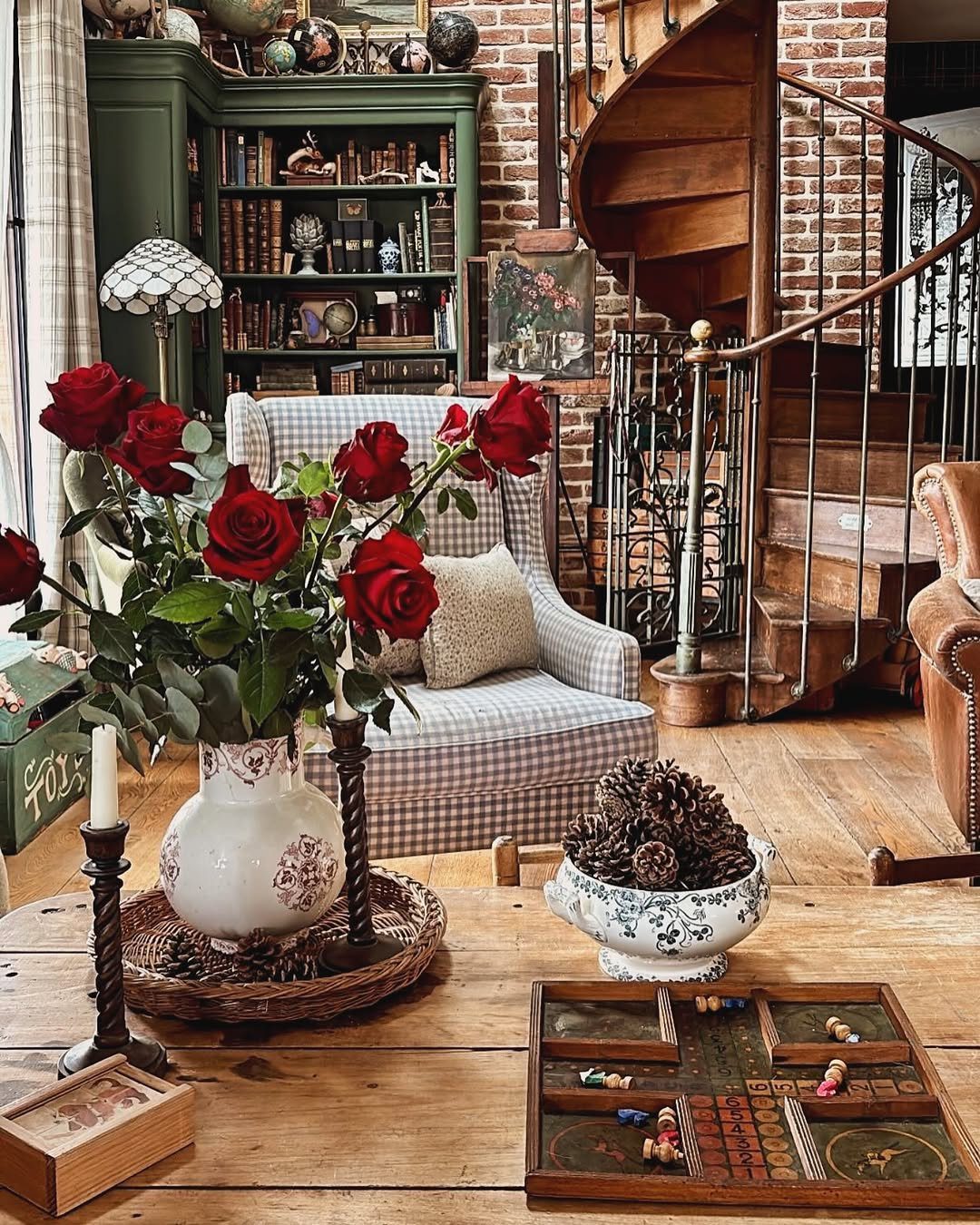 Unlock Cottage Charm: 5 Cozy Home Secrets for 2025 11 How to Make Your Home Feel Like a Cozy, Charming Cottage