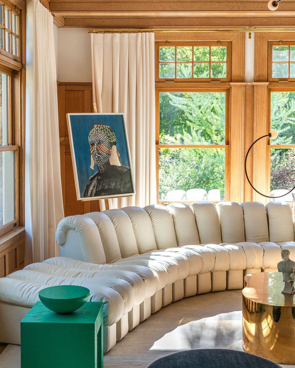 Sunlit Elegance with A Modern Twist
