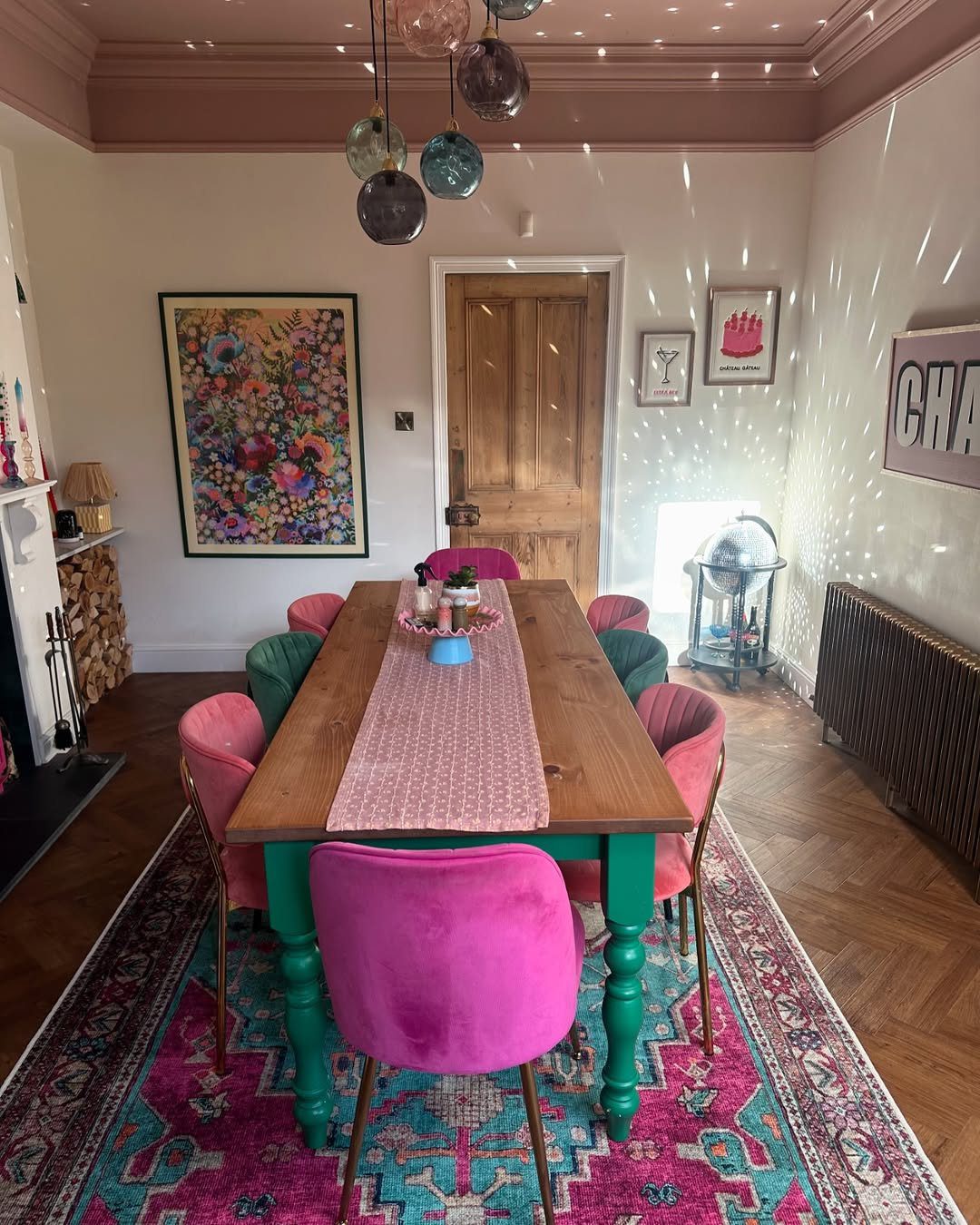 Victorian Dining Rooms That Will Stun You in 2025 17 word image 44778 18 1.jpeg67ebb798212f4