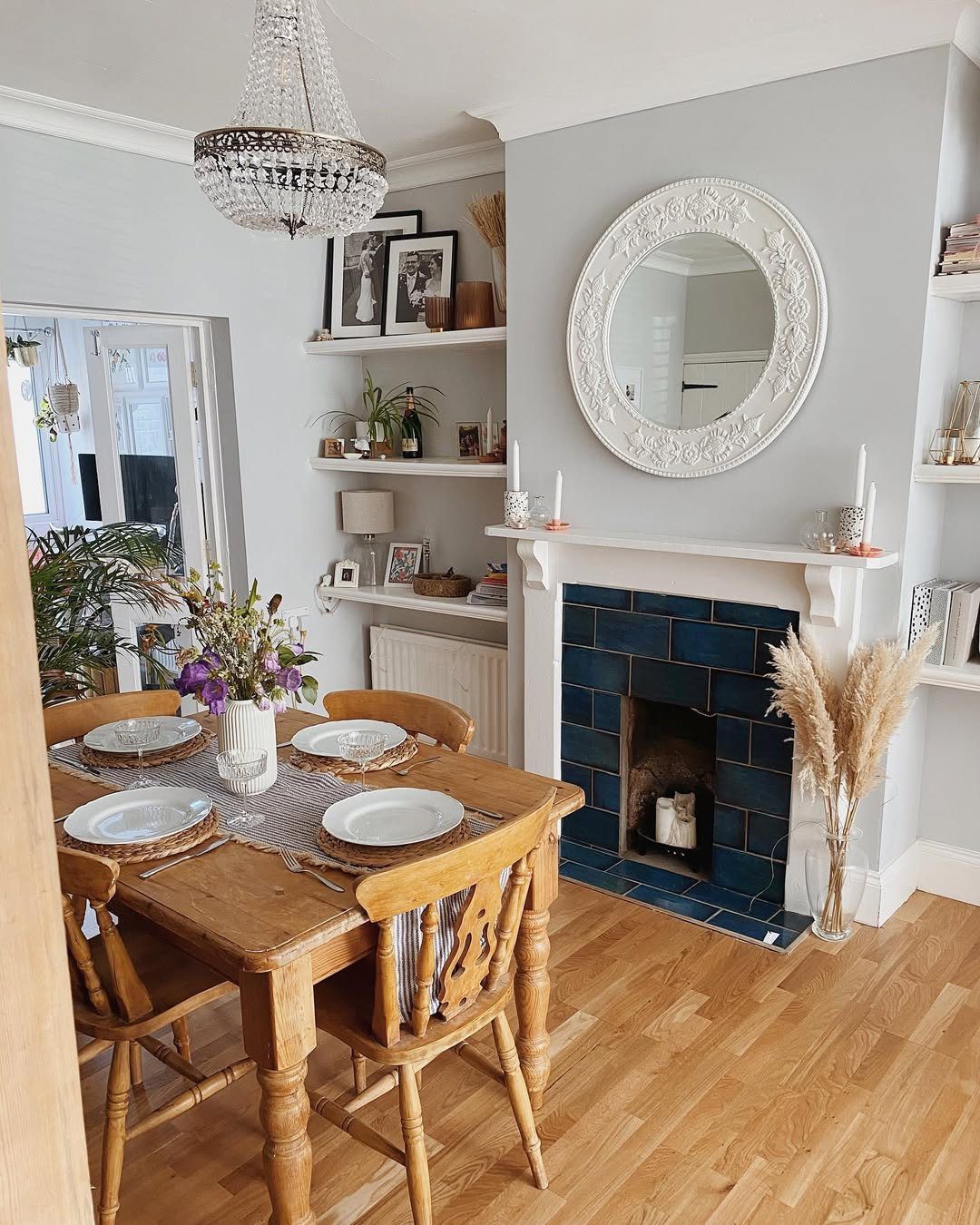 Victorian Dining Rooms That Will Stun You in 2025 18 word image 44778 19