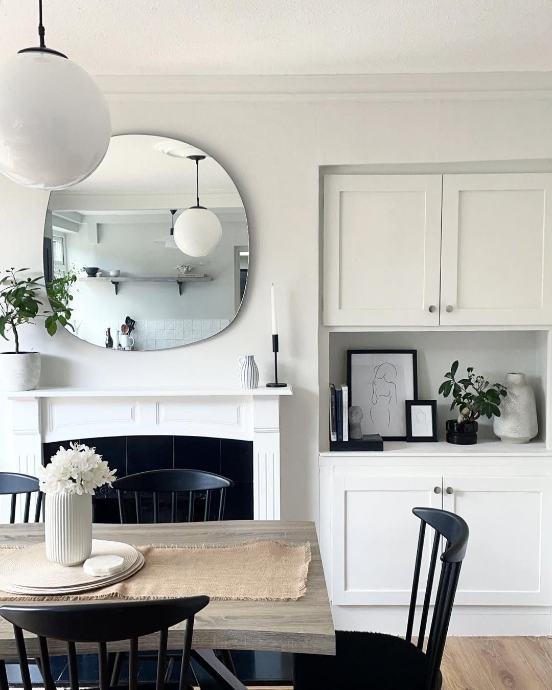 Victorian Dining Rooms That Will Stun You in 2025 25 word image 44778 26.jpeg67ebb7a8acb47