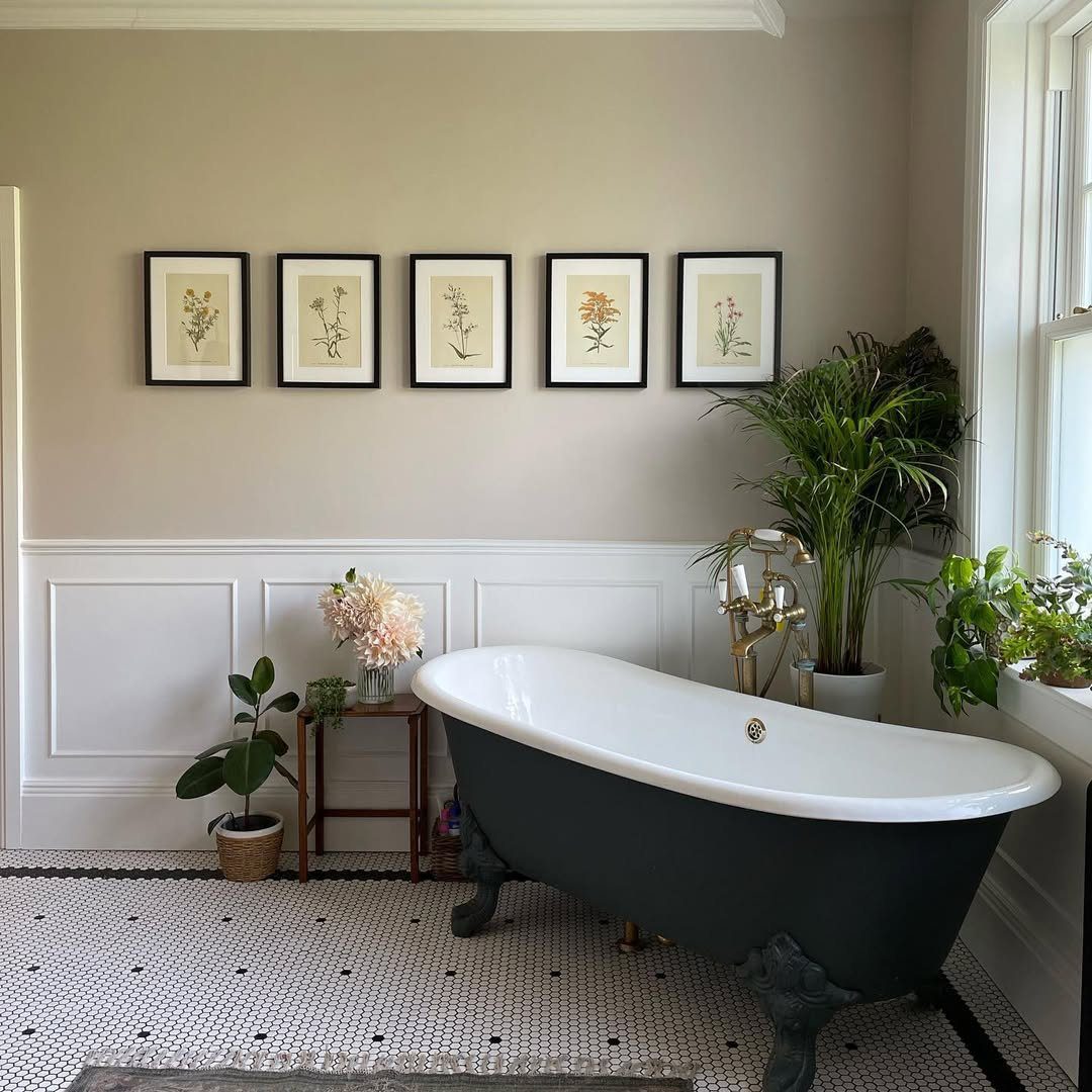 Victorian Bathrooms That Will Make You Swoon in 2025 9 Classic Victorian Charm With Botanical Elegance