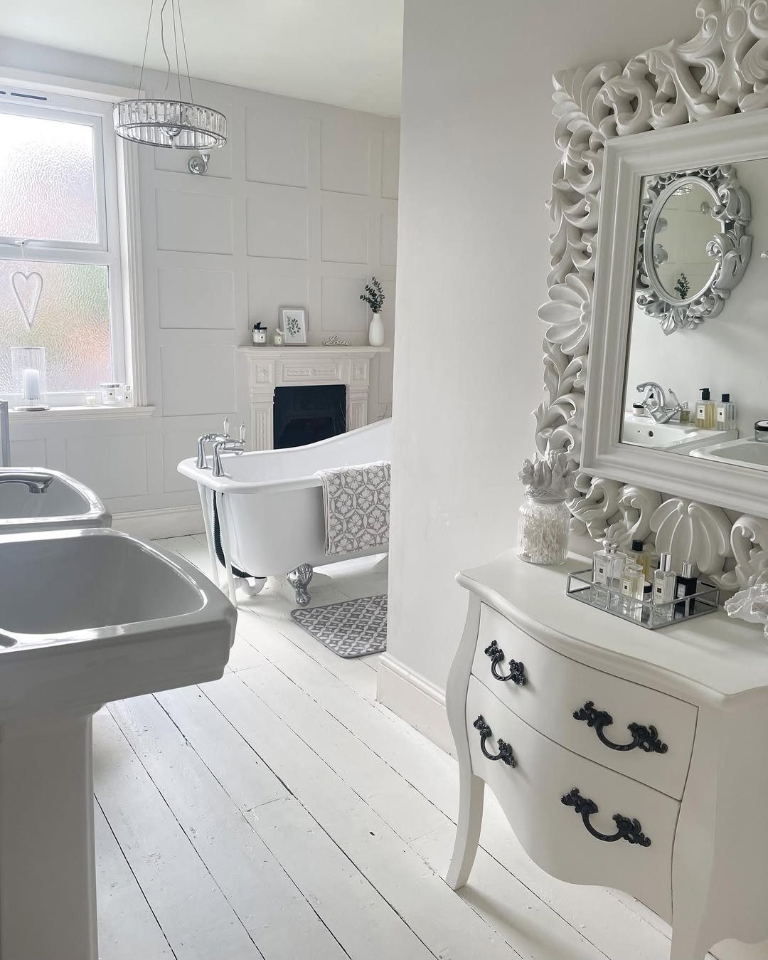 Victorian Bathrooms That Will Make You Swoon in 2025 19 word image 44779 20