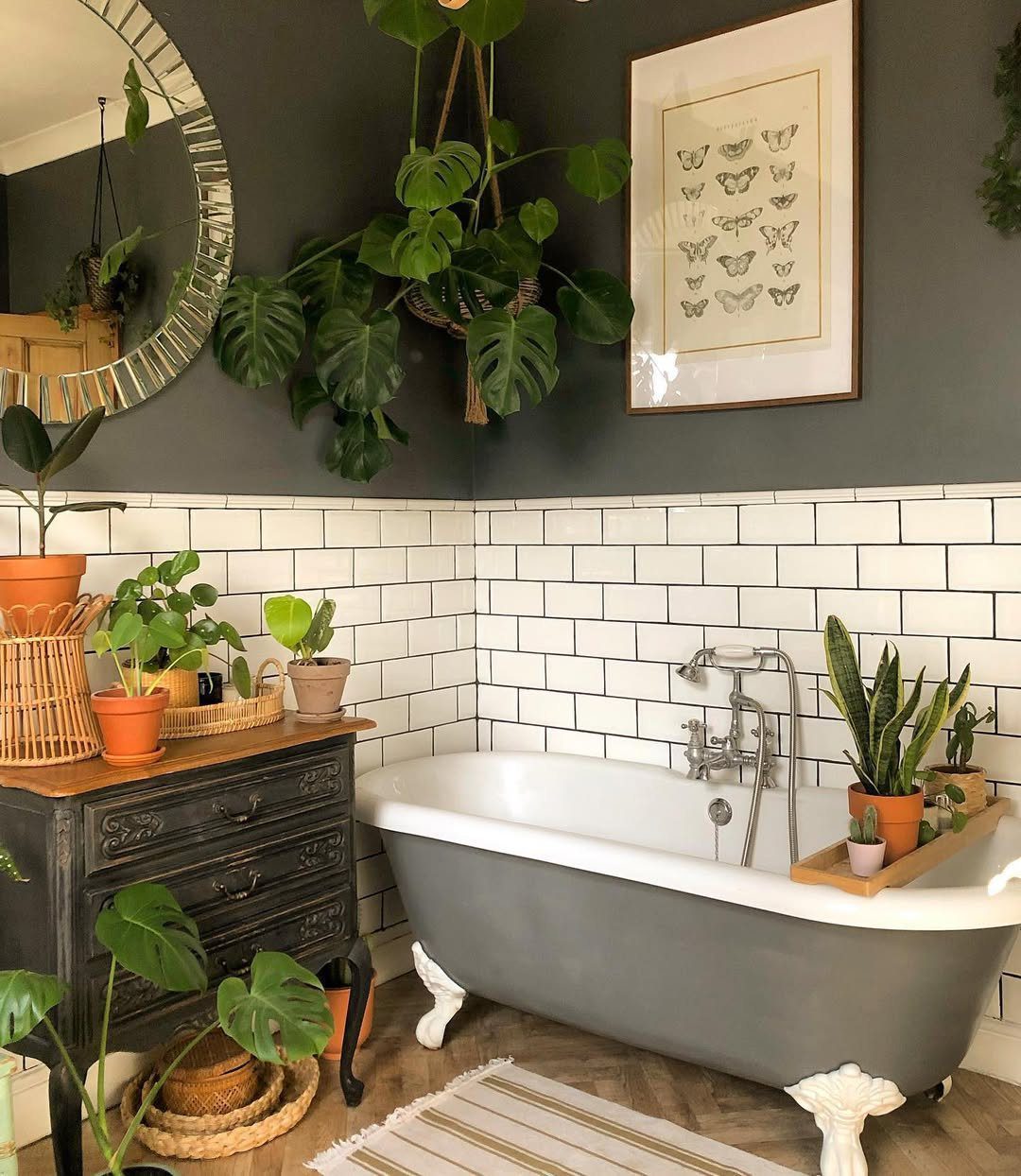 Victorian Bathrooms That Will Make You Swoon in 2025 5 Victorian Elegance With A Botanical Touch