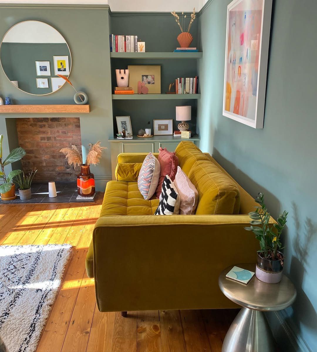 30 Stunning Victorian Living Room Ideas for 2025! 10 word image 44780 11 1