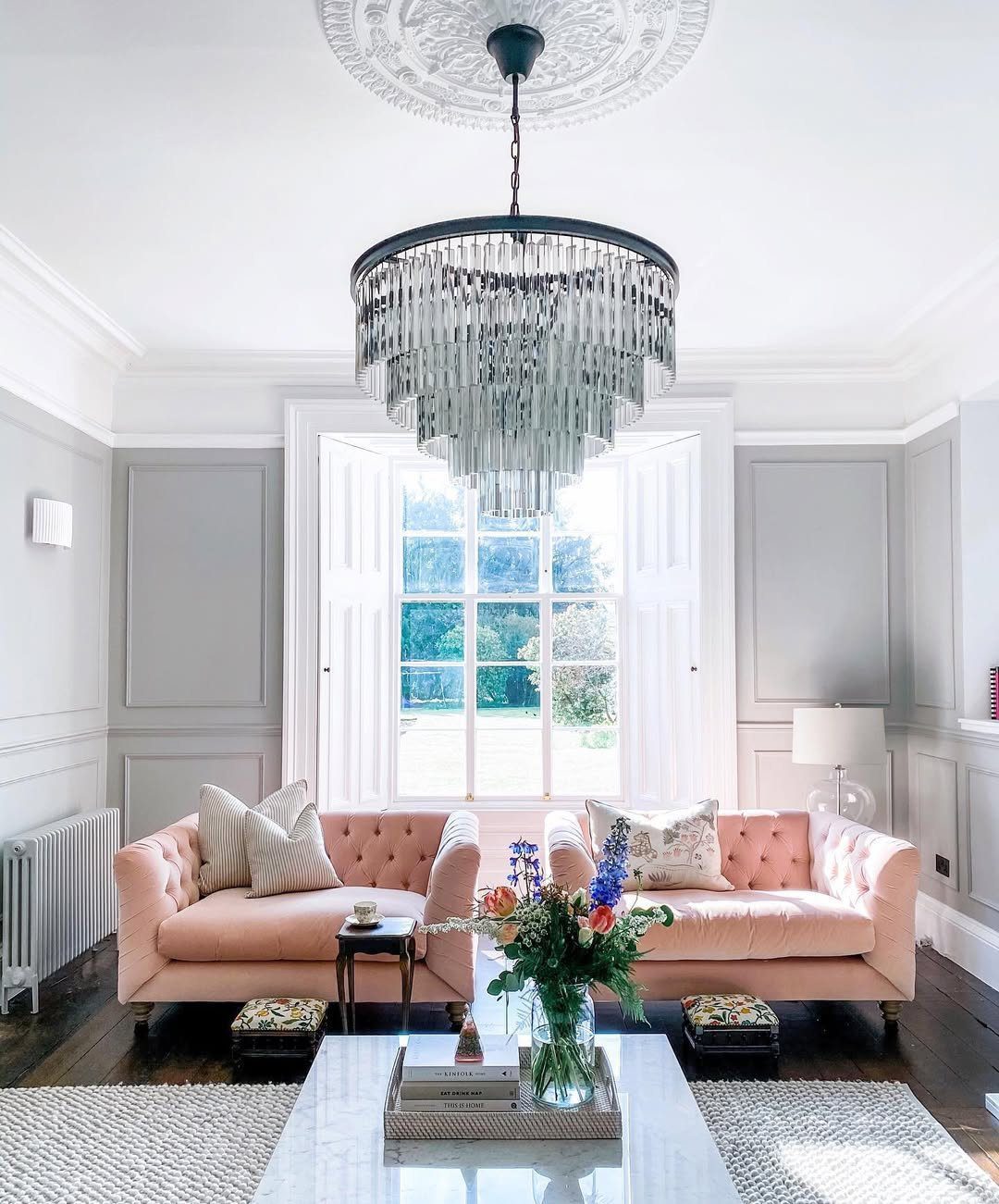 30 Stunning Victorian Living Room Ideas for 2025! 20 word image 44780 21