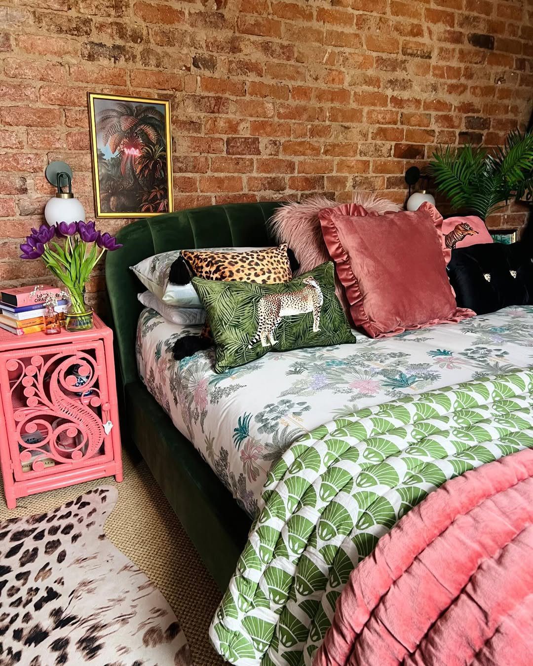 20 Jaw-Dropping Maximalist Bedrooms to Try in 2025! 5 Jungle Glam With A Bold Edge