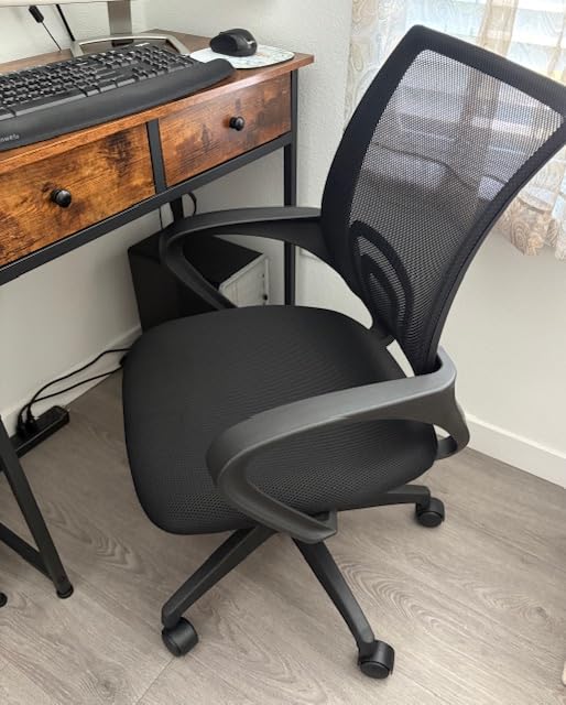 BestOffice | Ergonomic Office Chair | Mid-Back Swivel Desk Chair | Breathable Backrest & Lumbar Support | Adjustable Height | Sponge Seat | Rolling Wheels | Black | for Adults & Women - Customer Photo 1