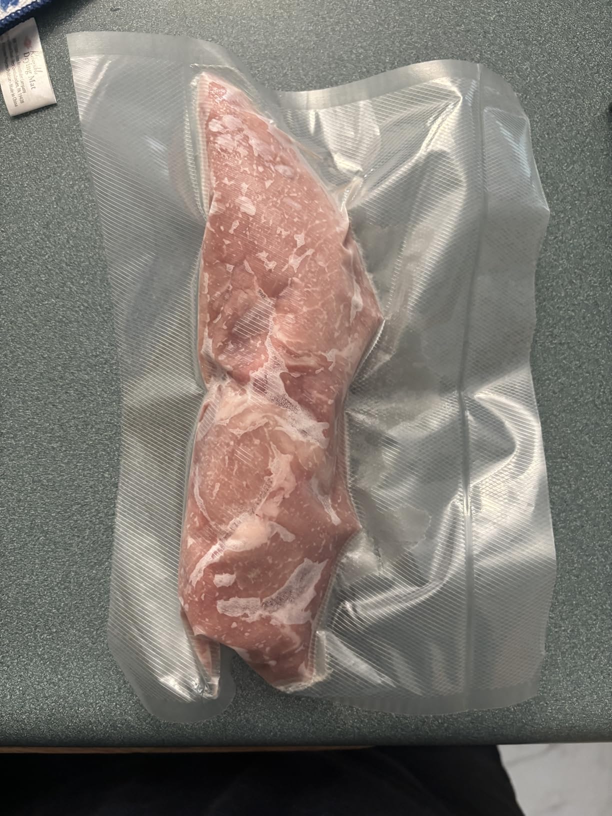 Nesco Deluxe Food VS-12 Vacuum Sealer, 130 Watts, Kit Bags & Viewing Lid, Compact, Silver Customer Review Image Nesco Deluxe Food VS-12 Vacuum Sealer, 130 Watts, Kit Bags & Viewing Lid, Compact, Silver - Customer Photo 1