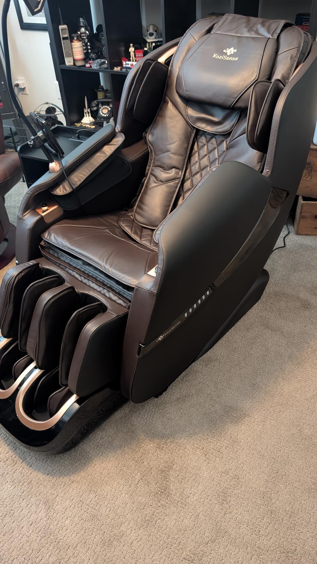 2025 Massage Chair Full Body, Zero Gravity SL-Track Shiatsu Massage Recliner Chair with Heat, AI Control, Body Scan and Calfrest Extension Customer Review 2025 Massage Chair Full Body, Zero Gravity SL-Track Shiatsu Massage Recliner Chair with Heat, AI Control, Body Scan and Calfrest Extension - Customer Photo 1