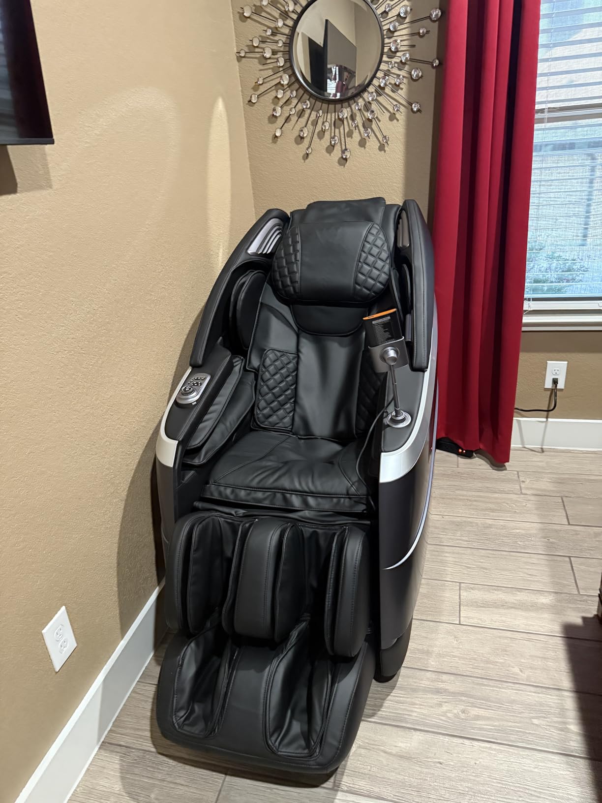 4D Massage Chair Full Body, 166° Flexible Track, 18 Modes, 11Technique, 36 Airbag Massage, with Yoga Stretch, Foot Massage, Zero Gravity Massage Recliner(Black) Customer Review 4D Massage Chair Full Body, 166° Flexible Track, 18 Modes, 11Technique, 36 Airbag Massage, with Yoga Stretch, Foot Massage, Zero Gravity Massage Recliner(Black) - Customer Photo 1