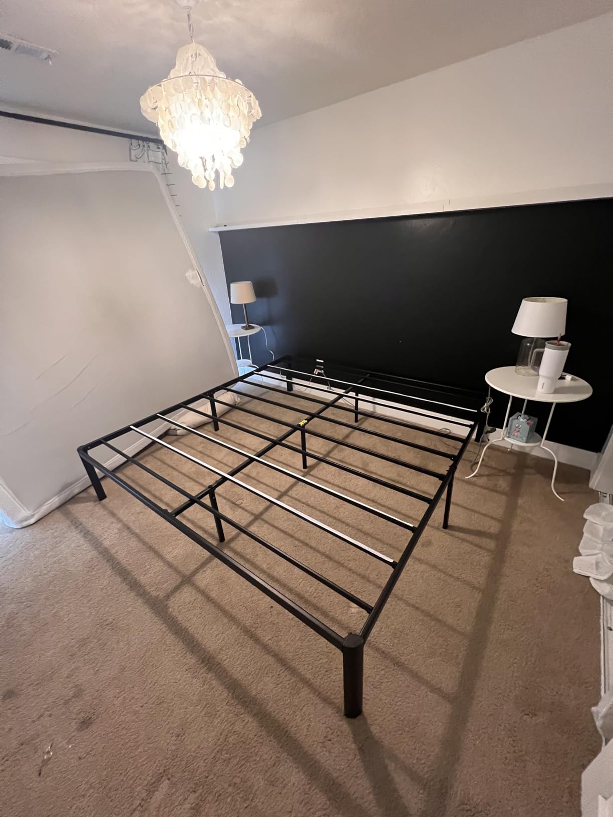 ZINUS Van 16 Inch Metal Platform Bed, Steel Slat Support, No Box Spring Needed, Eco Friendly WonderBox Packaging, Easy Assembly, Black, King Customer Review ZINUS Van 16 Inch Metal Platform Bed, Steel Slat Support, No Box Spring Needed, Eco Friendly WonderBox Packaging, Easy Assembly, Black, King - Customer Photo 1