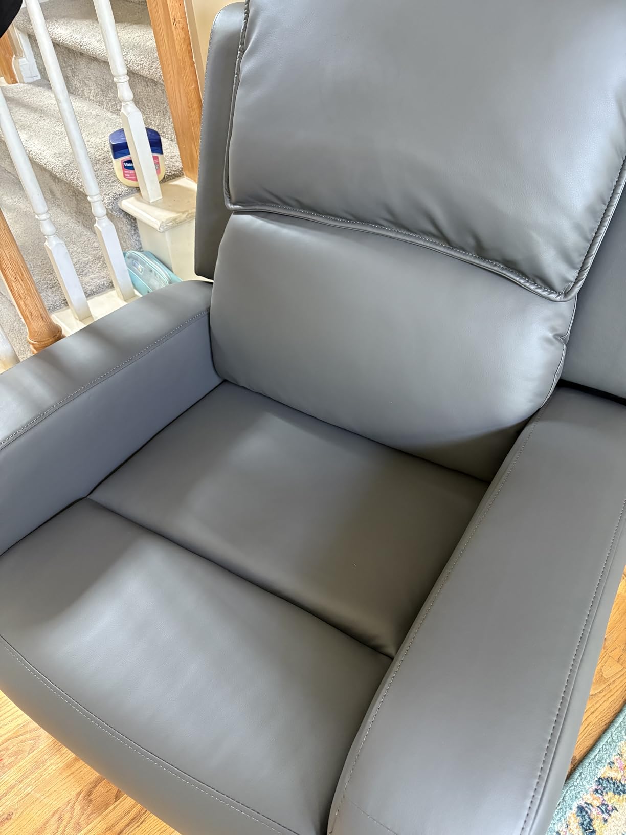 COLAMY Power Lift Recliner Chair for Elderly – Electric Leather Recliner with Remote Control, Ergonomic Backrest, Spacious Seat, Side Pocket & 2-Button Operation, 300lbs Capacity (Grey) Customer Review COLAMY Power Lift Recliner Chair for Elderly – Electric Leather Recliner with Remote Control, Ergonomic Backrest, Spacious Seat, Side Pocket & 2-Button Operation, 300lbs Capacity (Grey) - Customer Photo 2