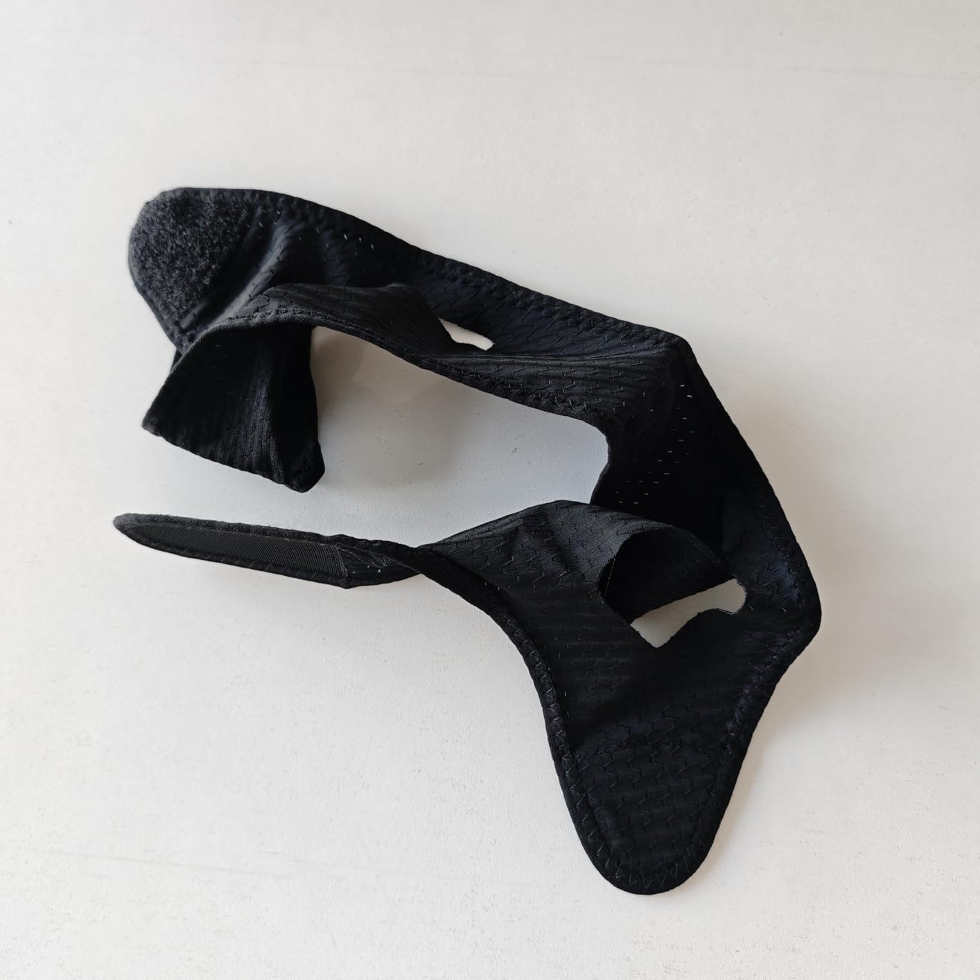 Chin Strap for Sleeping,Comfortable Anti Snoring Devices,Adjustable Breathable Chin Strap for CPAP Users for Men and Women,Simple and Effective Snoring Solution - Black Customer Review Chin Strap for Sleeping,Comfortable Anti Snoring Devices,Adjustable Breathable Chin Strap for CPAP Users for Men and Women,Simple and Effective Snoring Solution - Black - Customer Photo 2