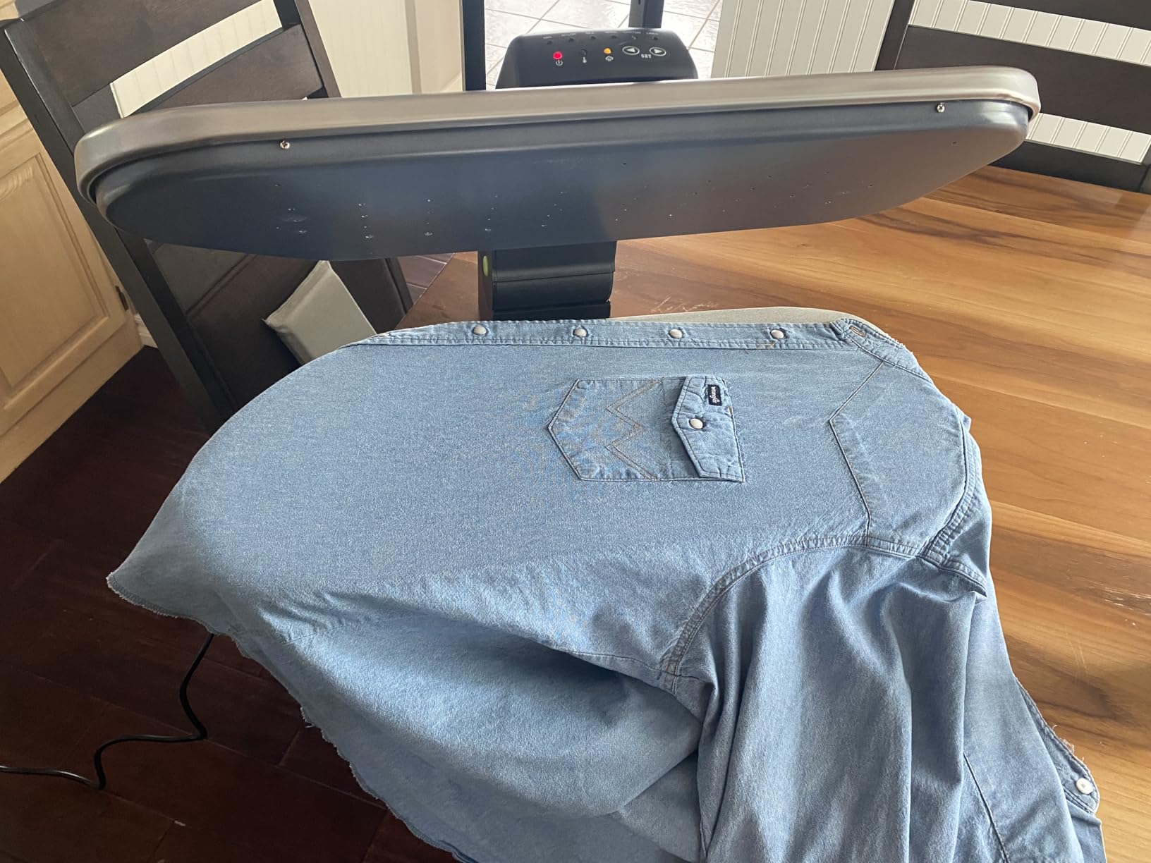Steamfast SF-680 Digital Steam Press with Multiple Fabric Settings and Steam Burst Function Customer Review Steamfast SF-680 Digital Steam Press with Multiple Fabric Settings and Steam Burst Function - Customer Photo 2