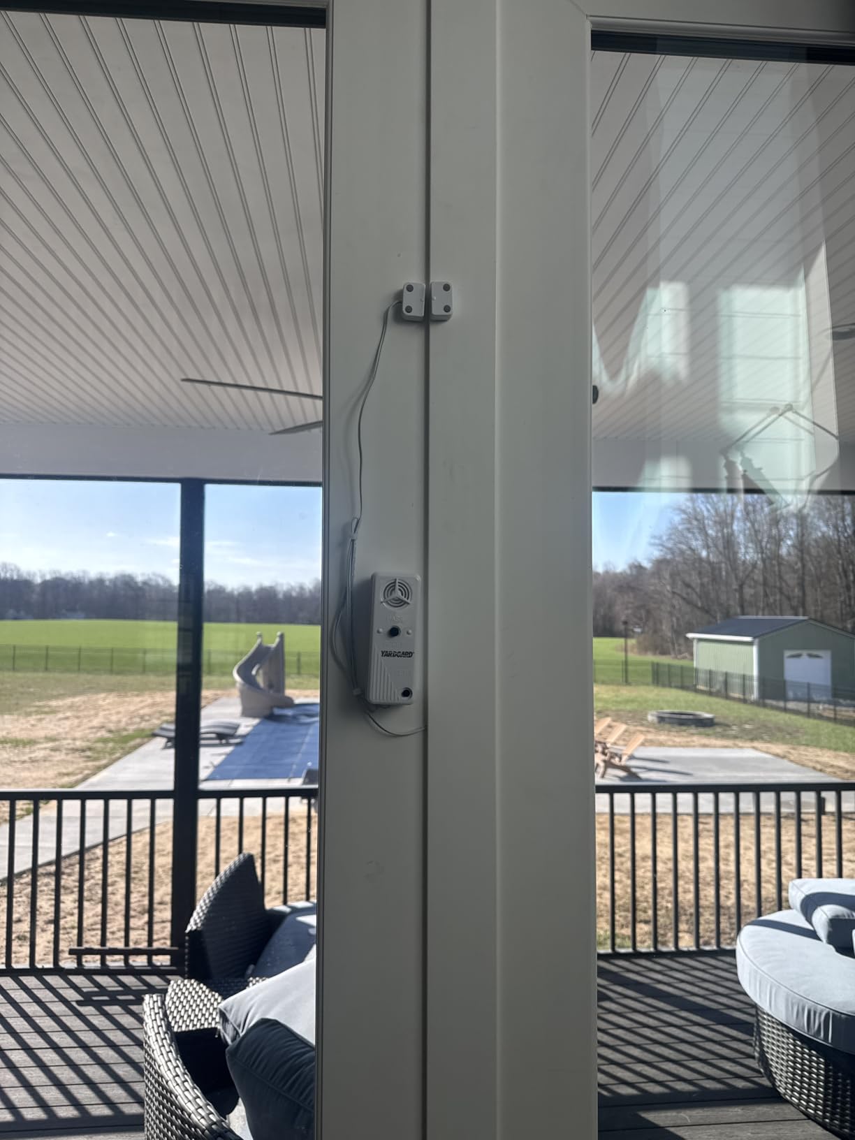 Yardgard Door and Window Pool Alarm, Child Safety UL 2017 Compliant Alarm for Pool Gates and Sliding Doors, Weatherproof, Wireless, Work as a UL Compliant Siren, ETL Certified, Easy to Install, White Customer Review Yardgard Door and Window Pool Alarm, Child Safety UL 2017 Compliant Alarm for Pool Gates and Sliding Doors, Weatherproof, Wireless, Work as a UL Compliant Siren, ETL Certified, Easy to Install, White - Customer Photo 1