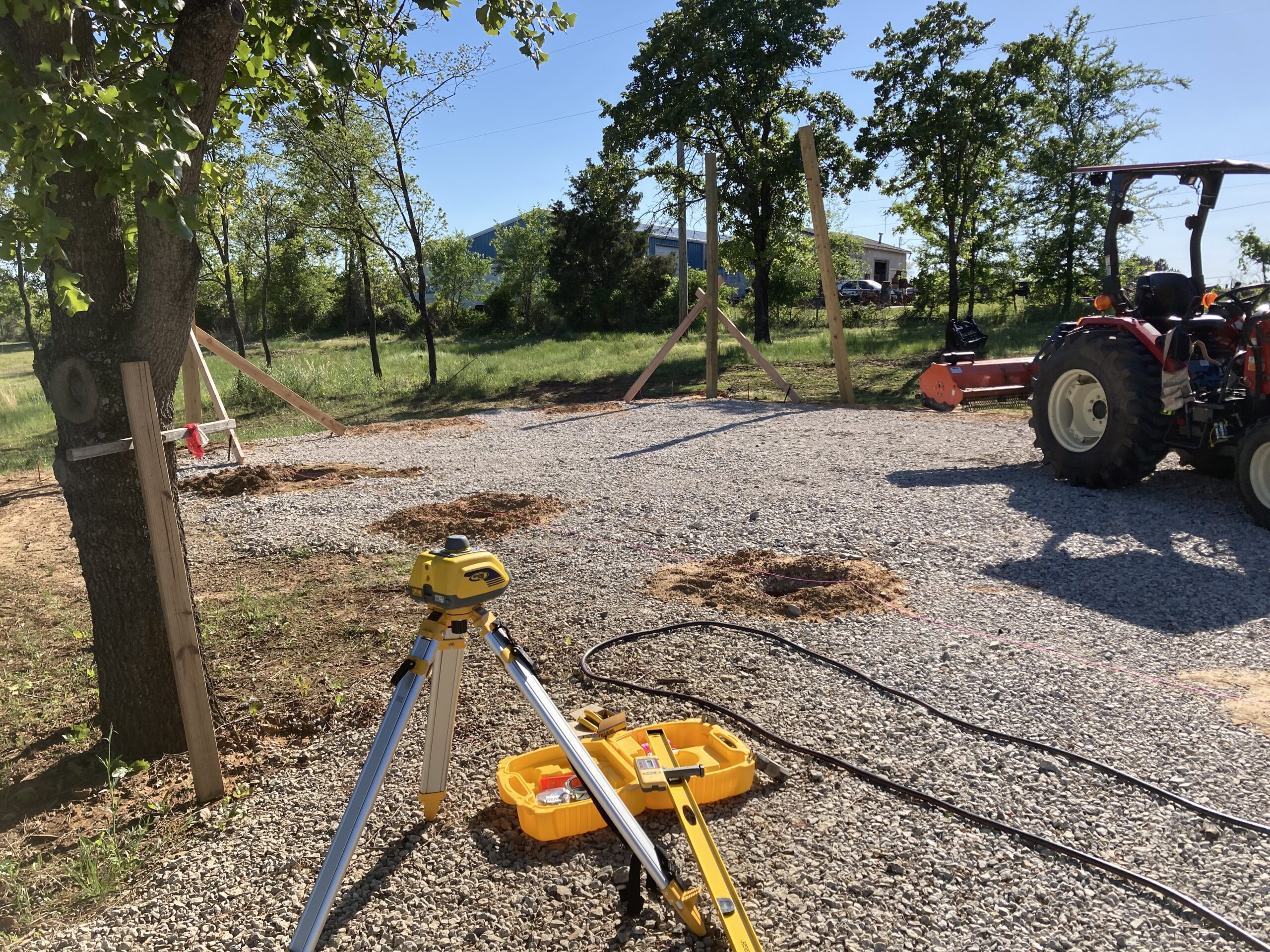 Spectra Precision LL100N-2 Laser Level Kit with HR320 Receiver and Clamp, 15' Grade Rod (Inches), Tripod, and System Case , Yellow Customer Review Spectra Precision LL100N-2 Laser Level Kit with HR320 Receiver and Clamp, 15' Grade Rod (Inches), Tripod, and System Case , Yellow - Customer Photo 1