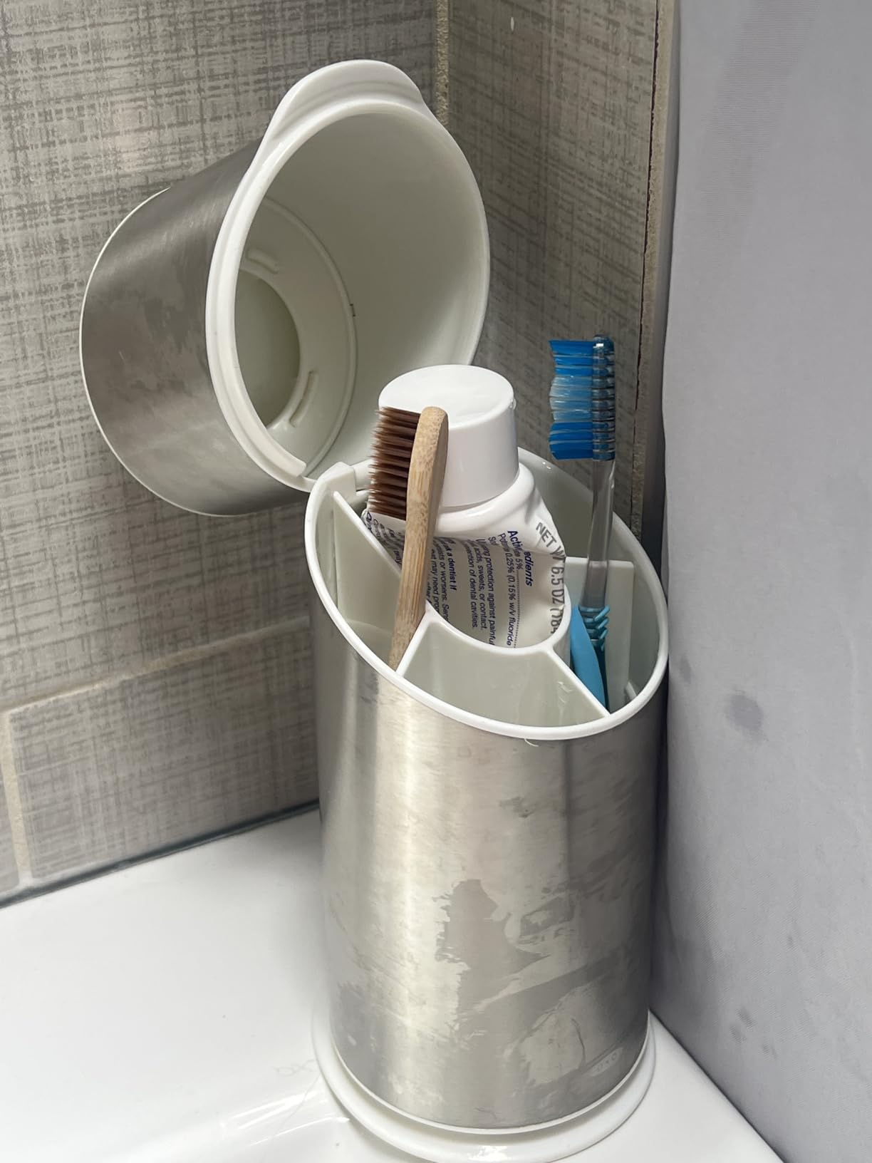 OXO Good Grips Stainless Steel Toothbrush Organizer 9.5 Inch Customer Review OXO Good Grips Stainless Steel Toothbrush Organizer 9.5 Inch - Customer Photo 1