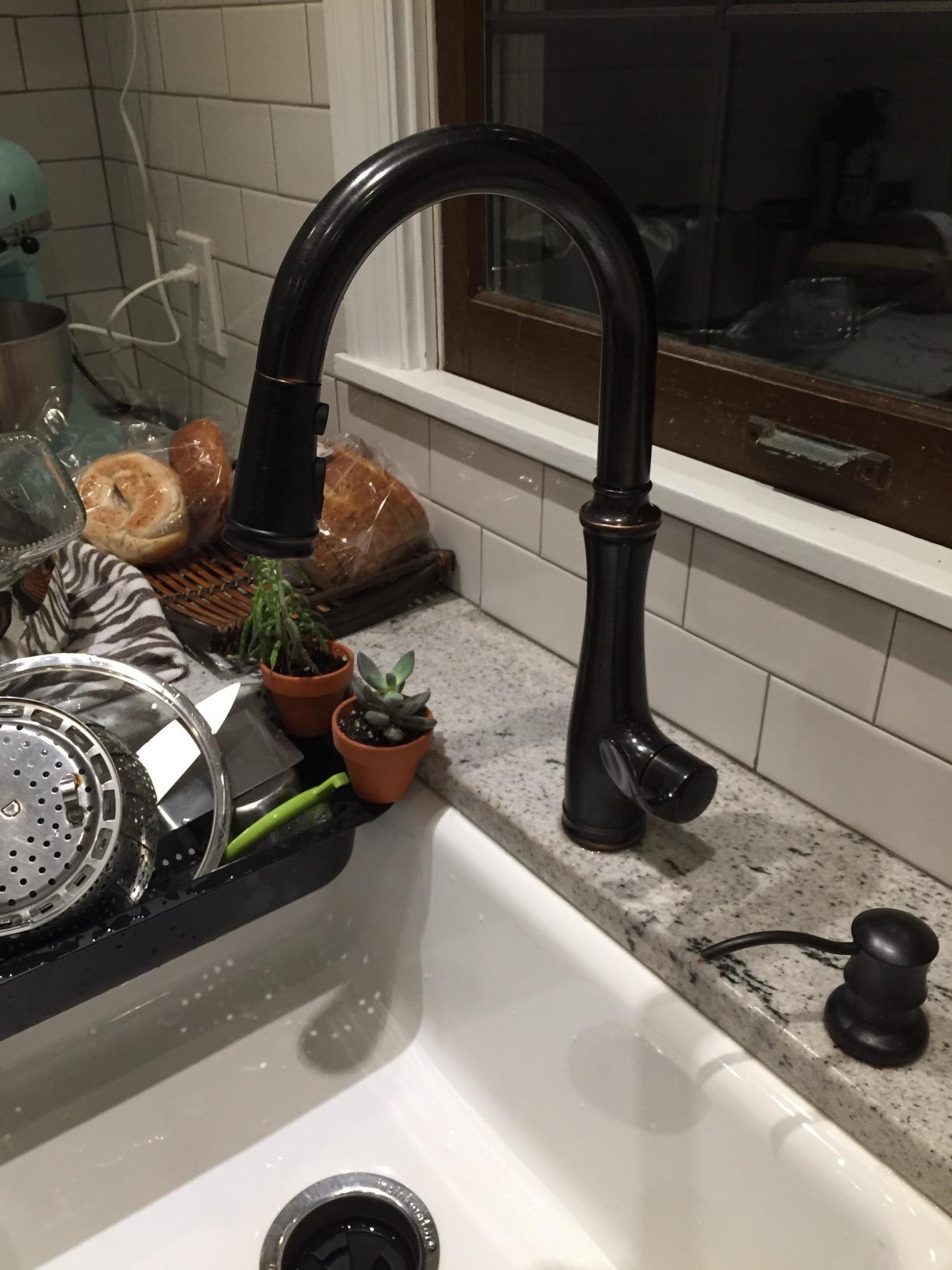 KOHLER Bellera Pull Down Kitchen Faucet, Kitchen Sink Faucet with Pull Down Sprayer, 3-Spray Faucet, Vibrant Stainless, K-560-VS Customer Review KOHLER Bellera Pull Down Kitchen Faucet, Kitchen Sink Faucet with Pull Down Sprayer, 3-Spray Faucet, Vibrant Stainless, K-560-VS - Customer Photo 1