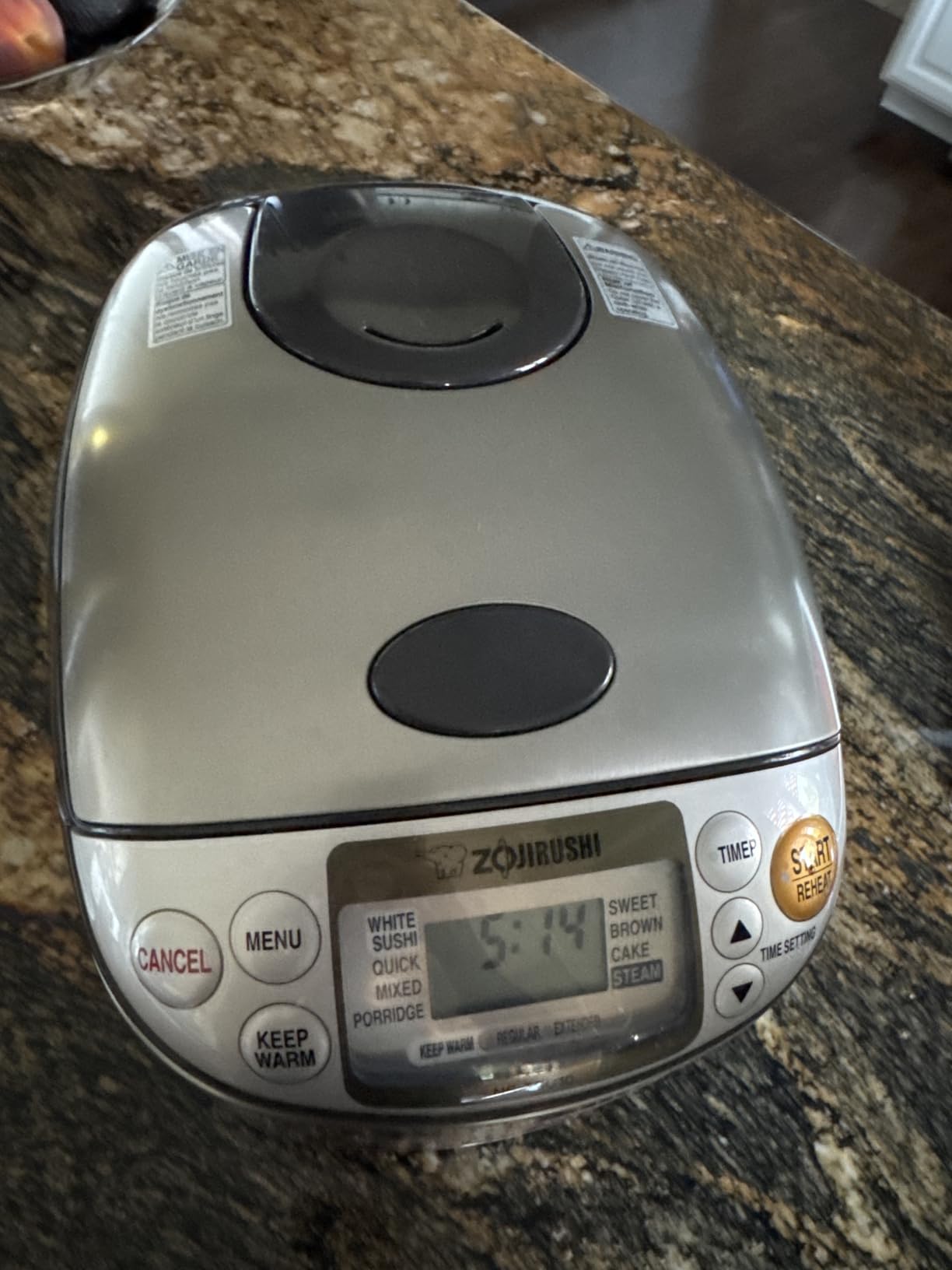 Zojirushi NS-TSC10 5-1/2-Cup (Uncooked) Micom Rice Cooker and Warmer, 1.0-Liter Customer Review Zojirushi NS-TSC10 5-1/2-Cup (Uncooked) Micom Rice Cooker and Warmer, 1.0-Liter - Customer Photo 2