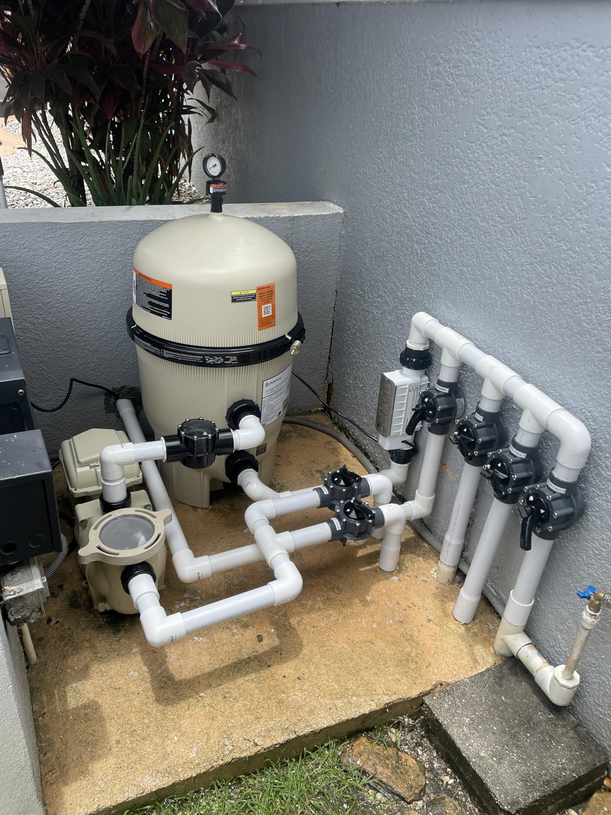 Pentair IC40 EC-520555 IntelliChlor Replacement Salt Cell Chlorine Generator Customer Review Pentair IC40 EC-520555 IntelliChlor Replacement Salt Cell Chlorine Generator - Customer Photo 1