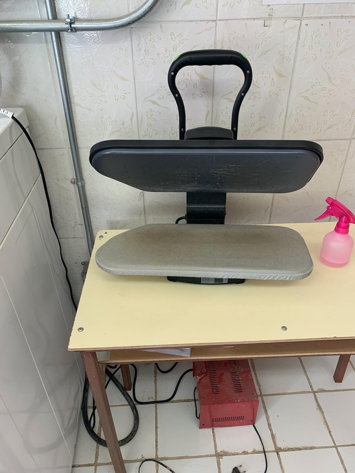 Steamfast SF-623 Mid-Size Steam Press with Multiple Fabric Settings and Steam Burst Function Customer Review Steamfast SF-623 Mid-Size Steam Press with Multiple Fabric Settings and Steam Burst Function - Customer Photo 1