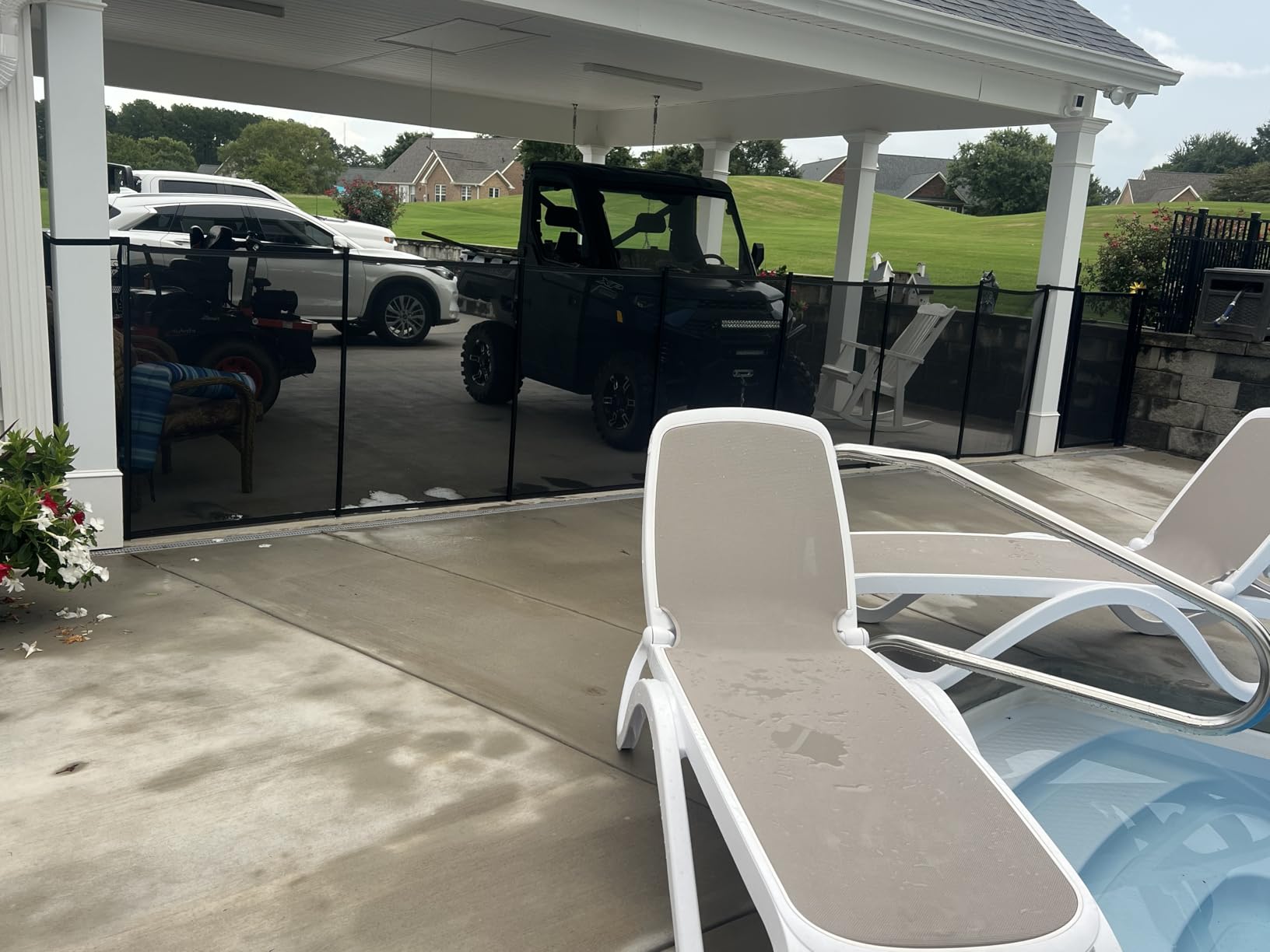 Pool Fence DIY by Life Saver Fencing Section Kit, 4 x 12-Feet, Black Customer Review Pool Fence DIY by Life Saver Fencing Section Kit, 4 x 12-Feet, Black - Customer Photo 1