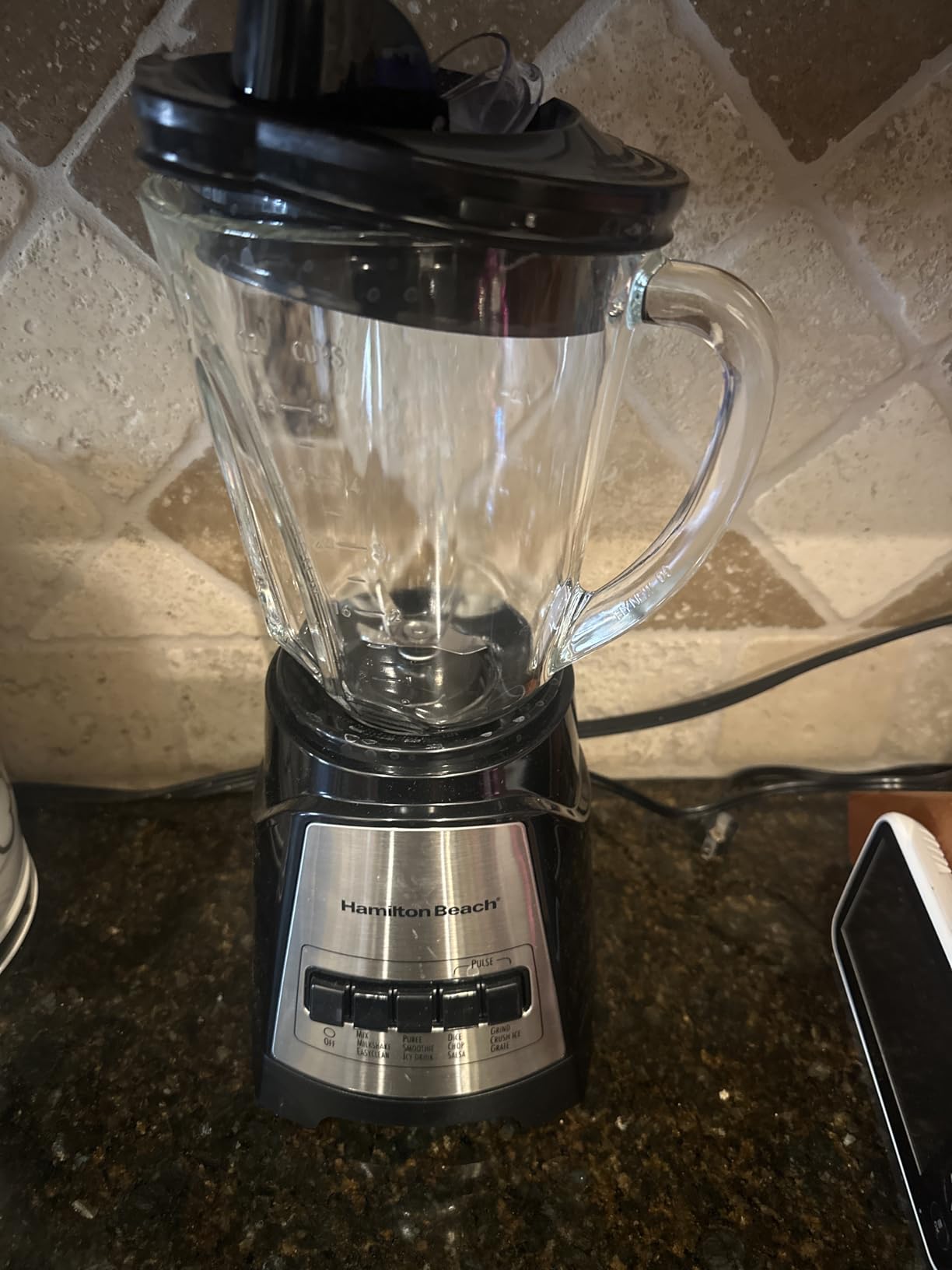 Hamilton Beach Power Elite Wave Action Blender For Smoothies, 40 Oz Glass Jar, 12 Functions Including Puree, Crush Ice, 700 Watts - Black (58148A) Customer Review Hamilton Beach Power Elite Wave Action Blender For Smoothies, 40 Oz Glass Jar, 12 Functions Including Puree, Crush Ice, 700 Watts - Black (58148A) - Customer Photo 2