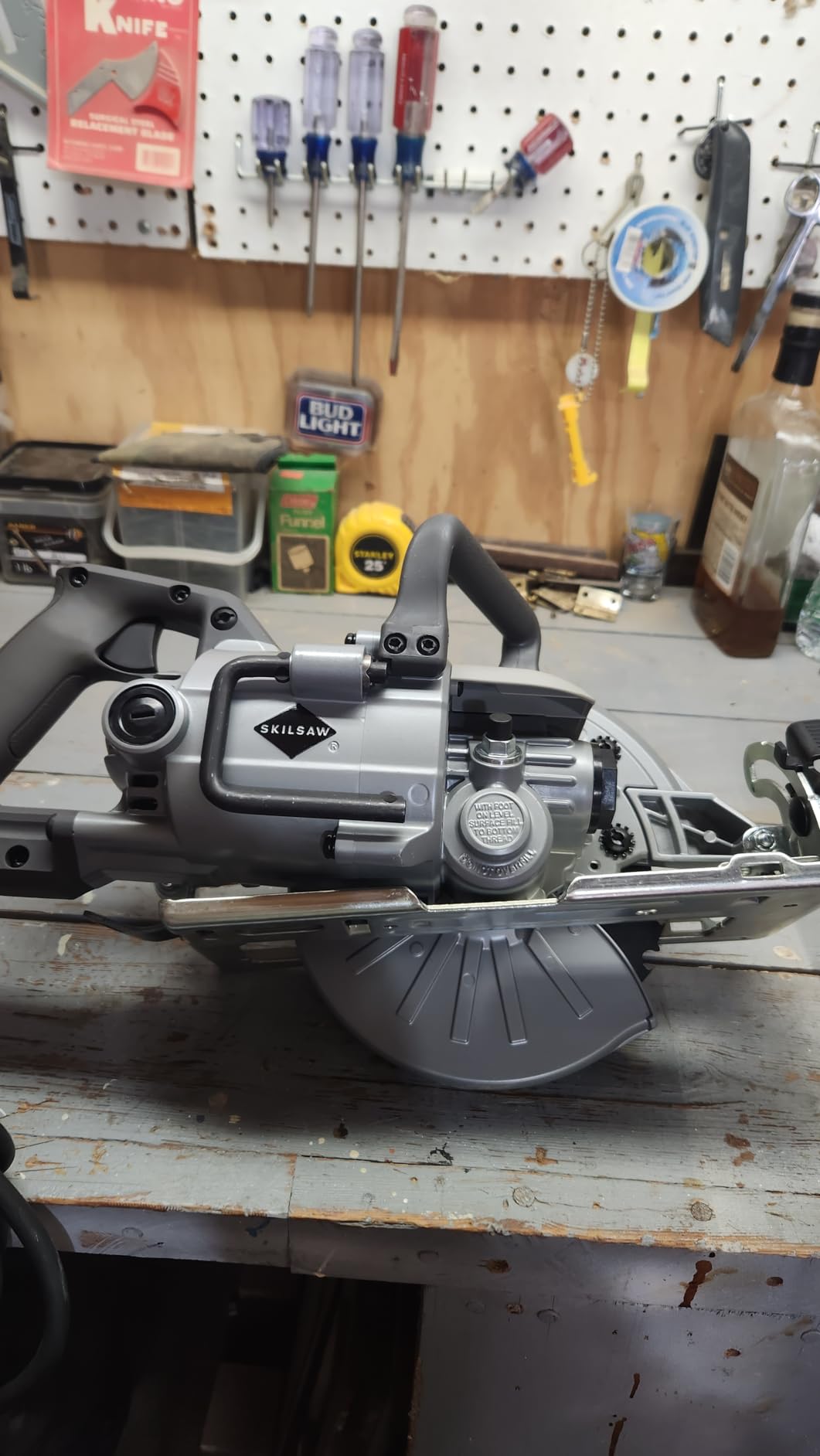 SKILSAW SPT77W-01 15-Amp 7-1/4-Inch Aluminum Worm Drive Circular Saw Customer Review SKILSAW SPT77W-01 15-Amp 7-1/4-Inch Aluminum Worm Drive Circular Saw - Customer Photo 1