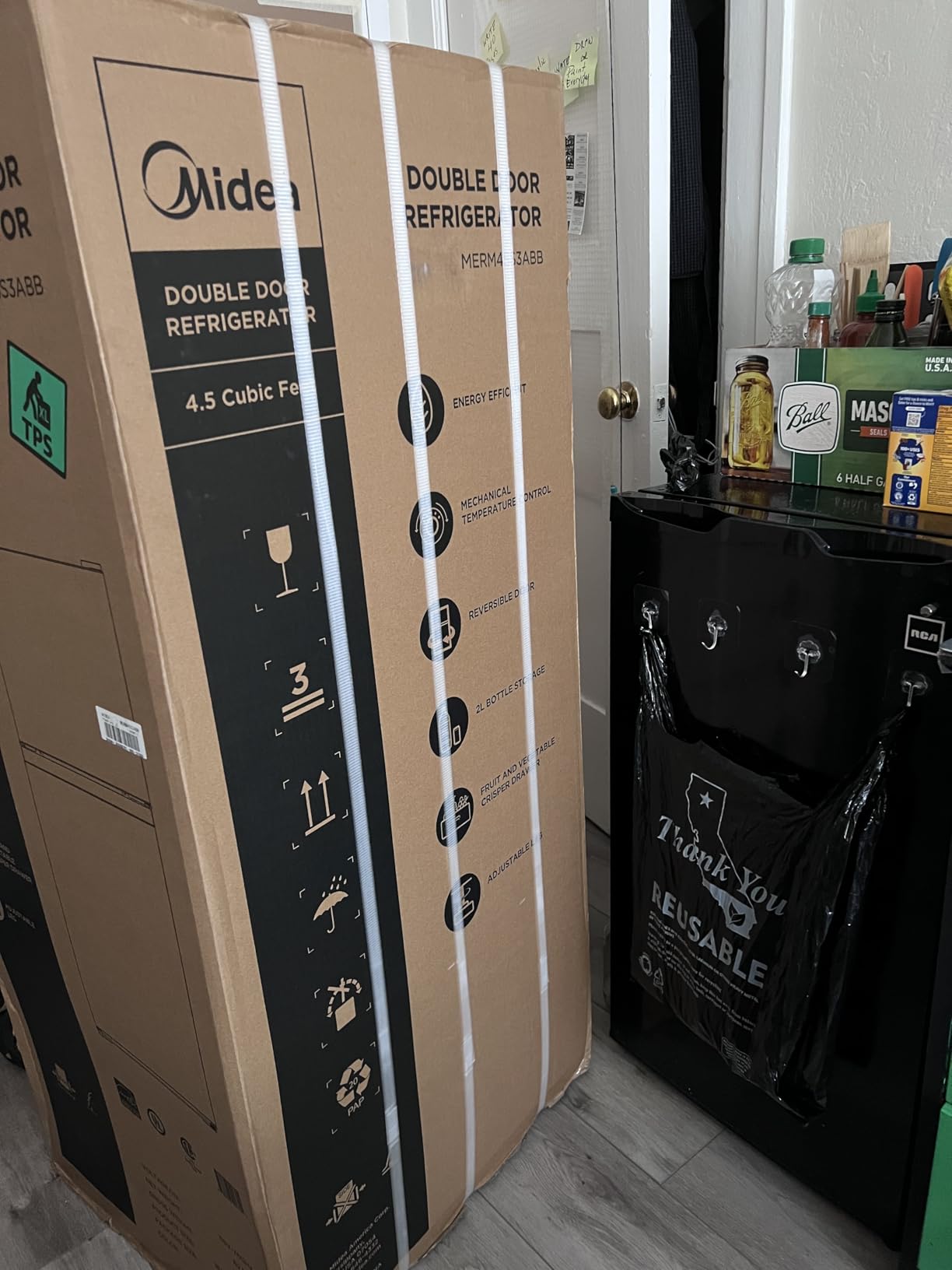 Midea WHD-113FSS1 Compact Refrigerator, 3.1 cu ft, Stainless Steel Customer Review Midea WHD-113FSS1 Compact Refrigerator, 3.1 cu ft, Stainless Steel - Customer Photo 2