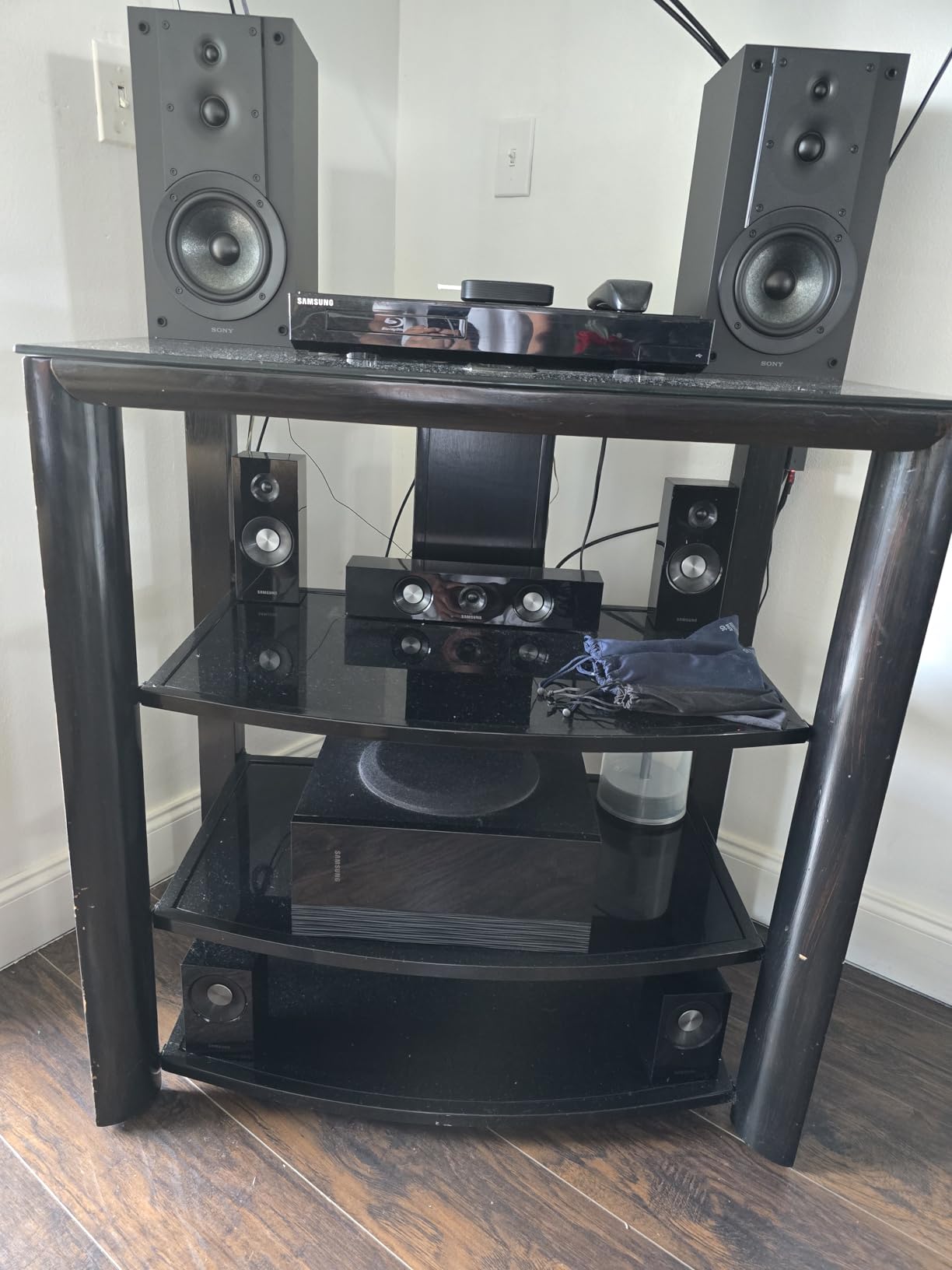 Sony SSCS3 3-Way Floor-Standing Speaker (Single) - Black Customer Review Sony SSCS3 3-Way Floor-Standing Speaker (Single) - Black - Customer Photo 1