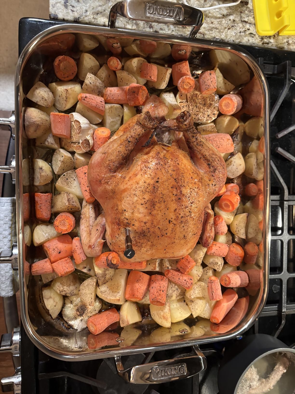 Viking 3-Ply Stainless Steel Roasting Pan with Non Stick Rack, 16 x 13 Inch Customer Review Viking 3-Ply Stainless Steel Roasting Pan with Non Stick Rack, 16 x 13 Inch - Customer Photo 1
