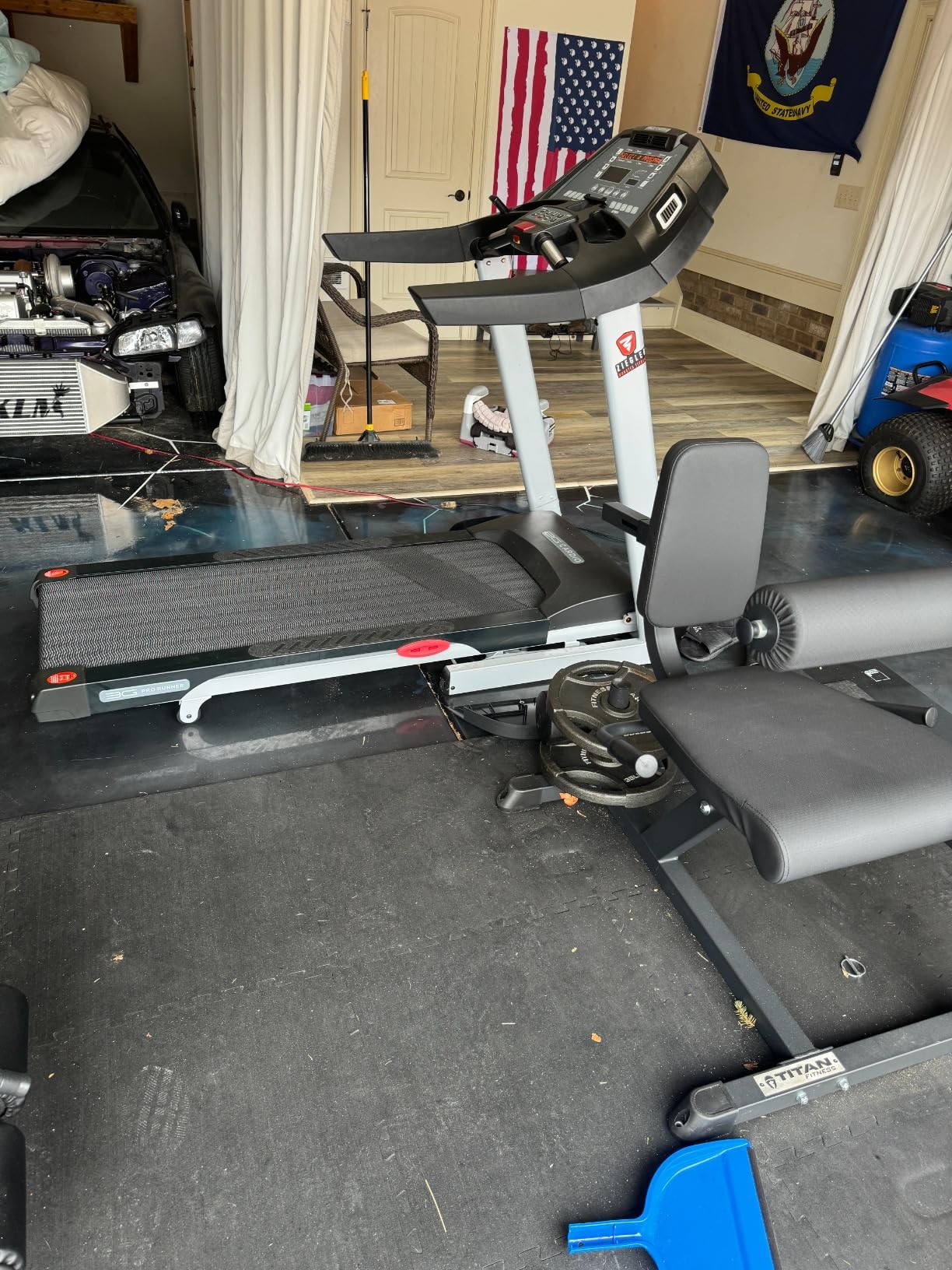 Pro Runner X Treadmill - Heavy Duty Home Construction - FreeSync FTMS Bluetooth Connectivity - Low 6.5 Pro Runner X Treadmill - Heavy Duty Home Construction - FreeSync FTMS Bluetooth Connectivity - Low 6.5