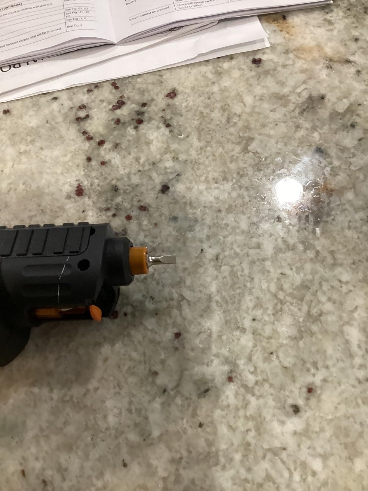 Worx 4V Electric Screwdriver, Rechargeable Cordless Power Screwdriver Set with 6 Bits, Screw Holder, Charger - WX255L Customer Review Worx 4V Electric Screwdriver, Rechargeable Cordless Power Screwdriver Set with 6 Bits, Screw Holder, Charger - WX255L - Customer Photo 1