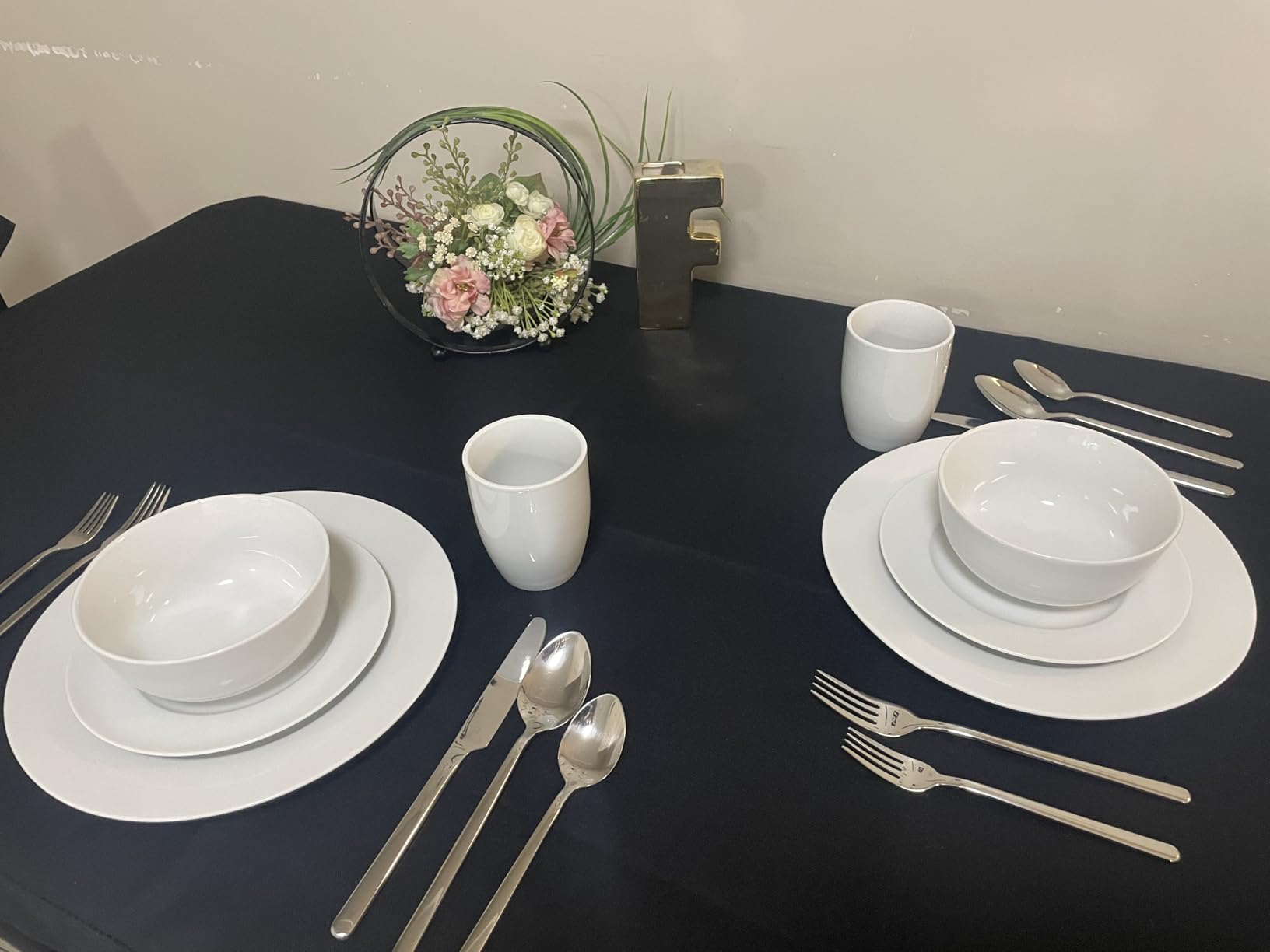 Amazon Basics 16-Piece Porcelain Kitchen Dinnerware Set with Plates, Bowls and Mugs, Service for 4 - White Customer Review Amazon Basics 16-Piece Porcelain Kitchen Dinnerware Set with Plates, Bowls and Mugs, Service for 4 - White - Customer Photo 1
