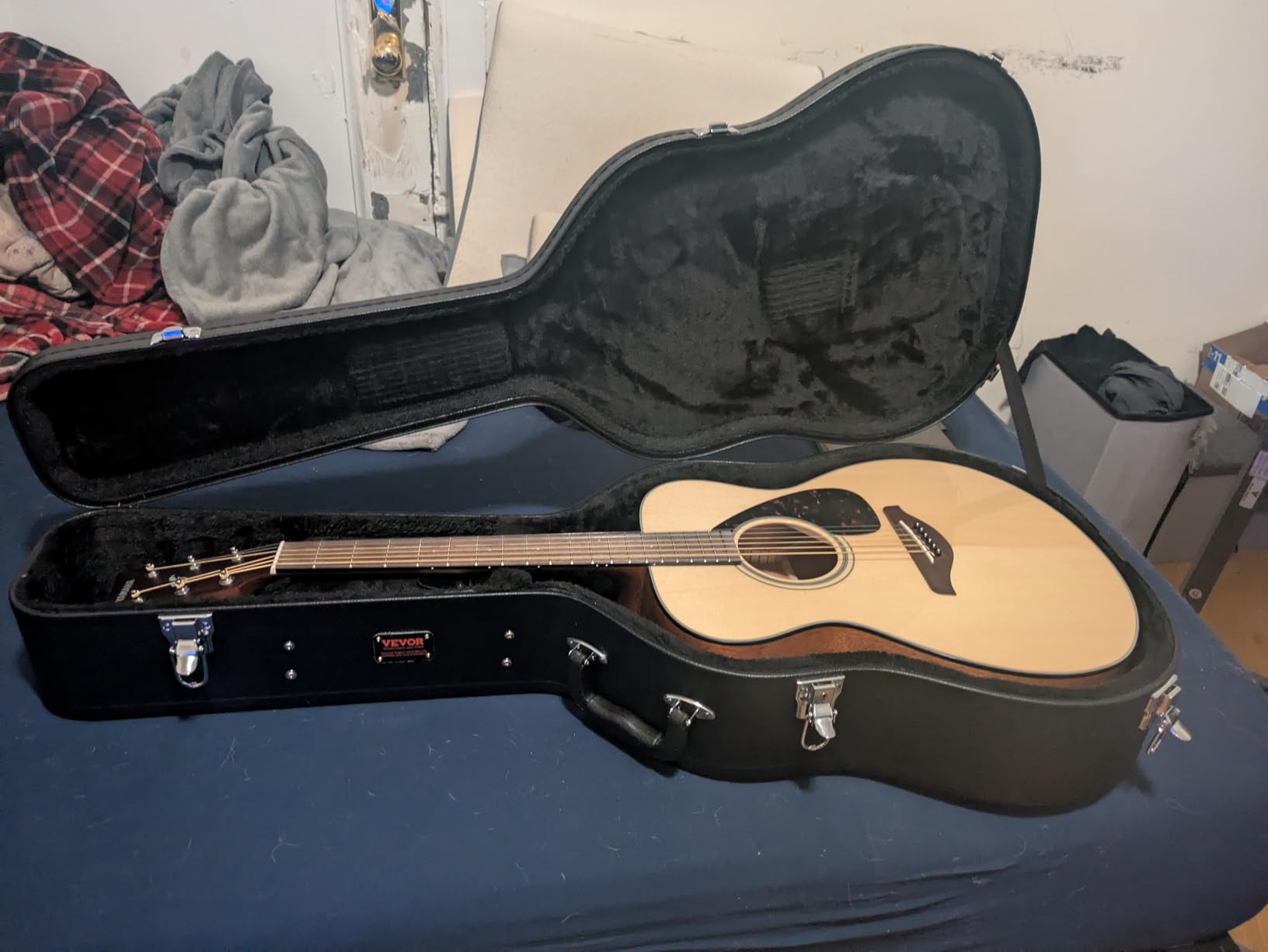Yamaha FGX800C Solid Top Cutaway Acoustic-Electric Guitar, Dreadnought Customer Review Yamaha FGX800C Solid Top Cutaway Acoustic-Electric Guitar, Dreadnought - Customer Photo 1