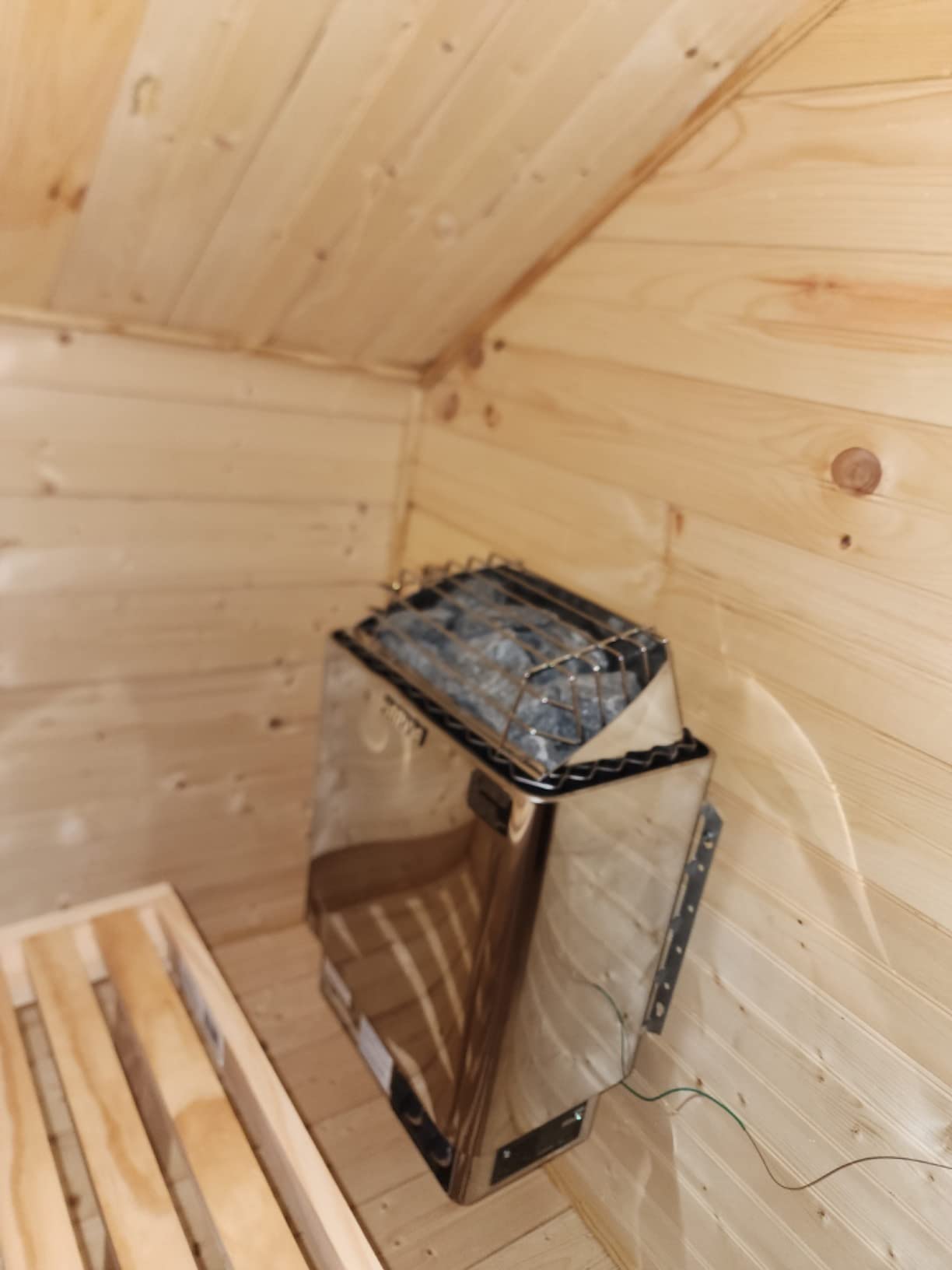 Finlandia FLB-60 Sauna Heater, 6kw 240v/1ph, Maximum 300 cubic feet Customer Review Finlandia FLB-60 Sauna Heater, 6kw 240v/1ph, Maximum 300 cubic feet - Customer Photo 2