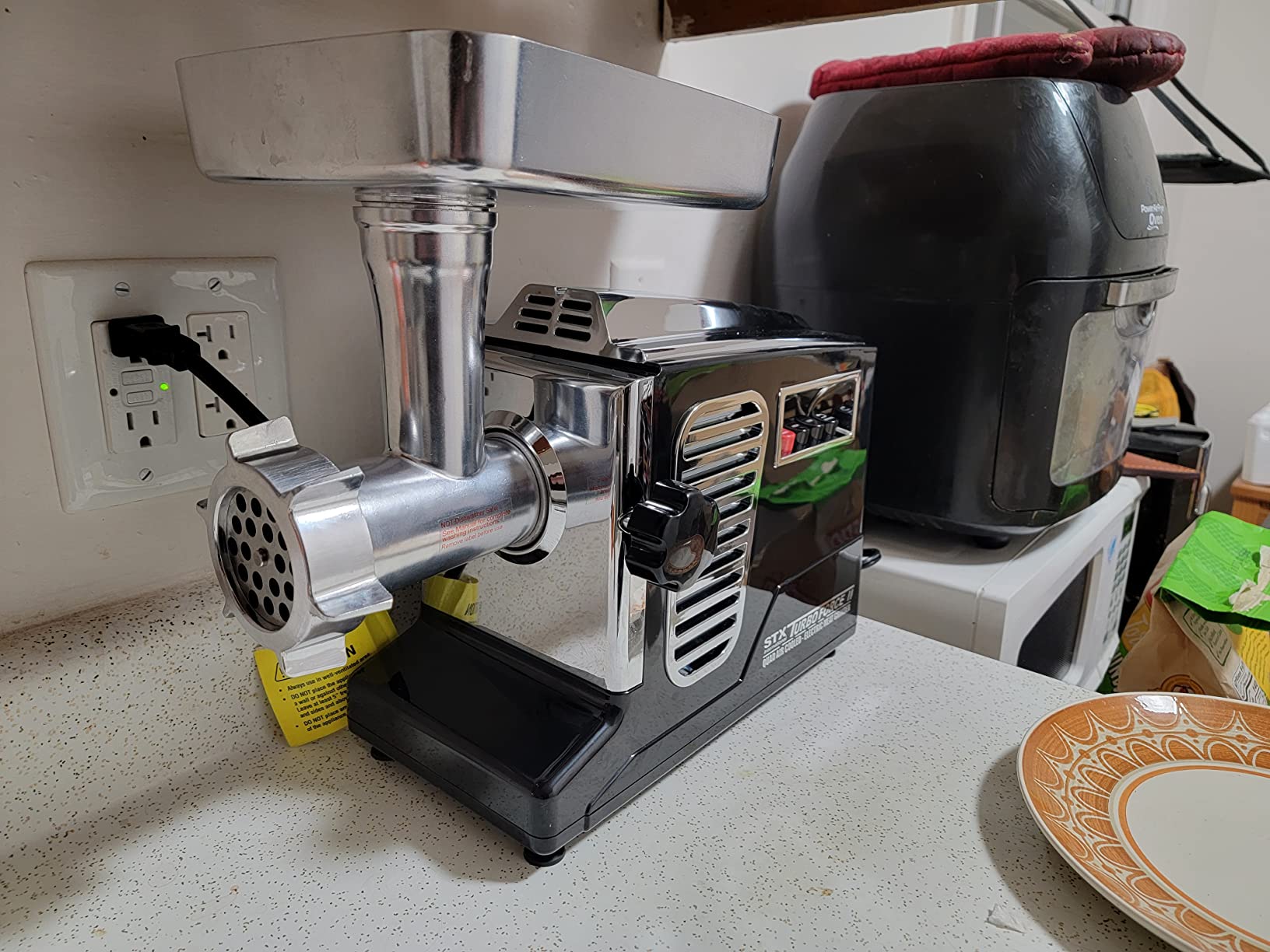 Turboforce II 4000 Electric Meat Grinder | Grinds Soft Bones | Foot Pedal | 6 Grinding Plates | Stainless Steel Blades | Sausage Tubes | Kubbe Maker | Meat Claws | Patty Press & More Customer Review Turboforce II 4000 Electric Meat Grinder | Grinds Soft Bones | Foot Pedal | 6 Grinding Plates | Stainless Steel Blades | Sausage Tubes | Kubbe Maker | Meat Claws | Patty Press & More - Customer Photo 2