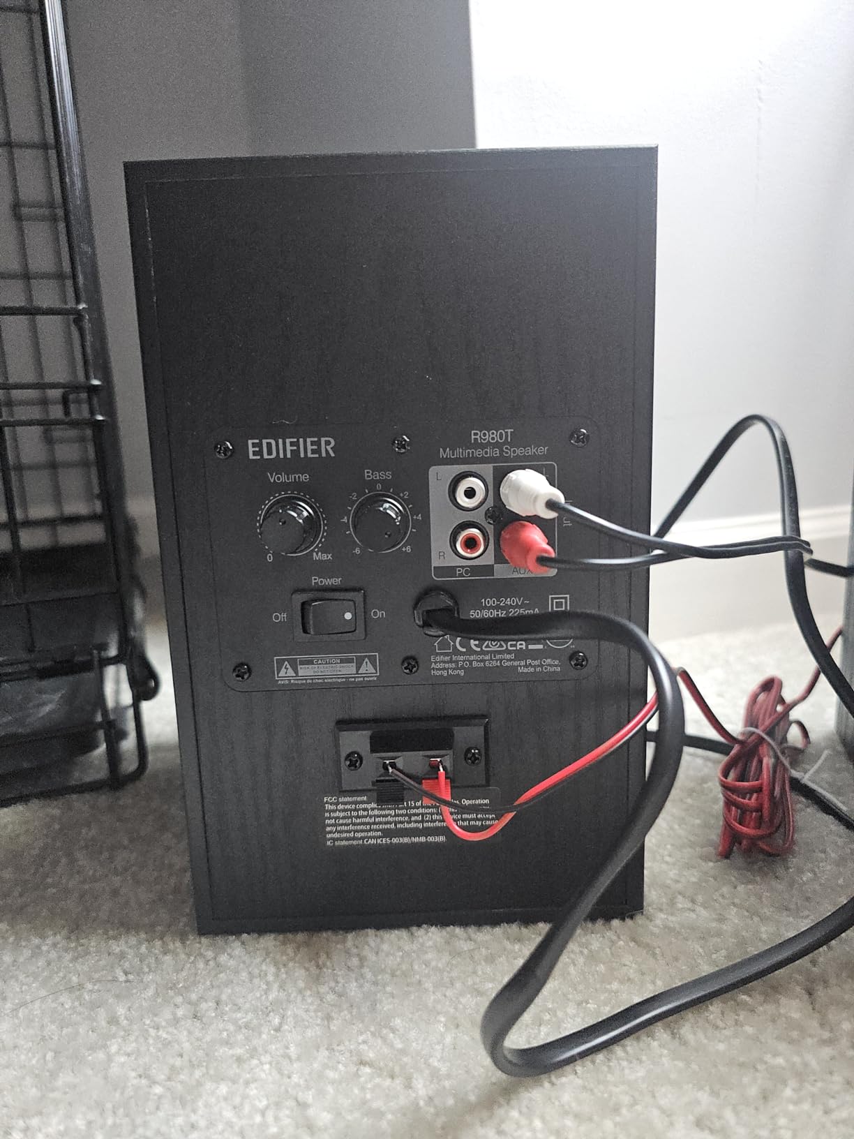 Best Bookshelf Speakers Under $300 in 2025: Expert Reviews 24 B01LXDZ8WB Customer Photo 2