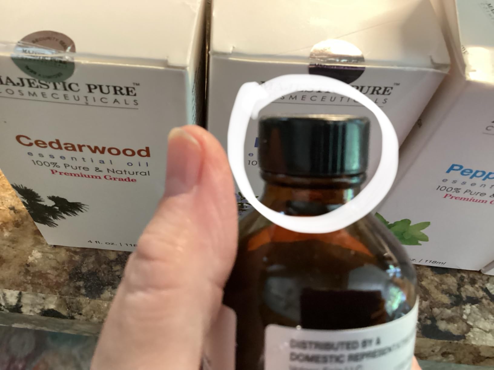 Majestic Pure Eucalyptus Essential Oil with Glass Dropper - Huge 4 Fl Oz - 100% Pure and Natural Eucalyptus Oil - Premium Grade Essential Oils for Diffuser, Aromatherapy, Soap and Candle Making Customer Review Majestic Pure Eucalyptus Essential Oil with Glass Dropper - Huge 4 Fl Oz - 100% Pure and Natural Eucalyptus Oil - Premium Grade Essential Oils for Diffuser, Aromatherapy, Soap and Candle Making - Customer Photo 1