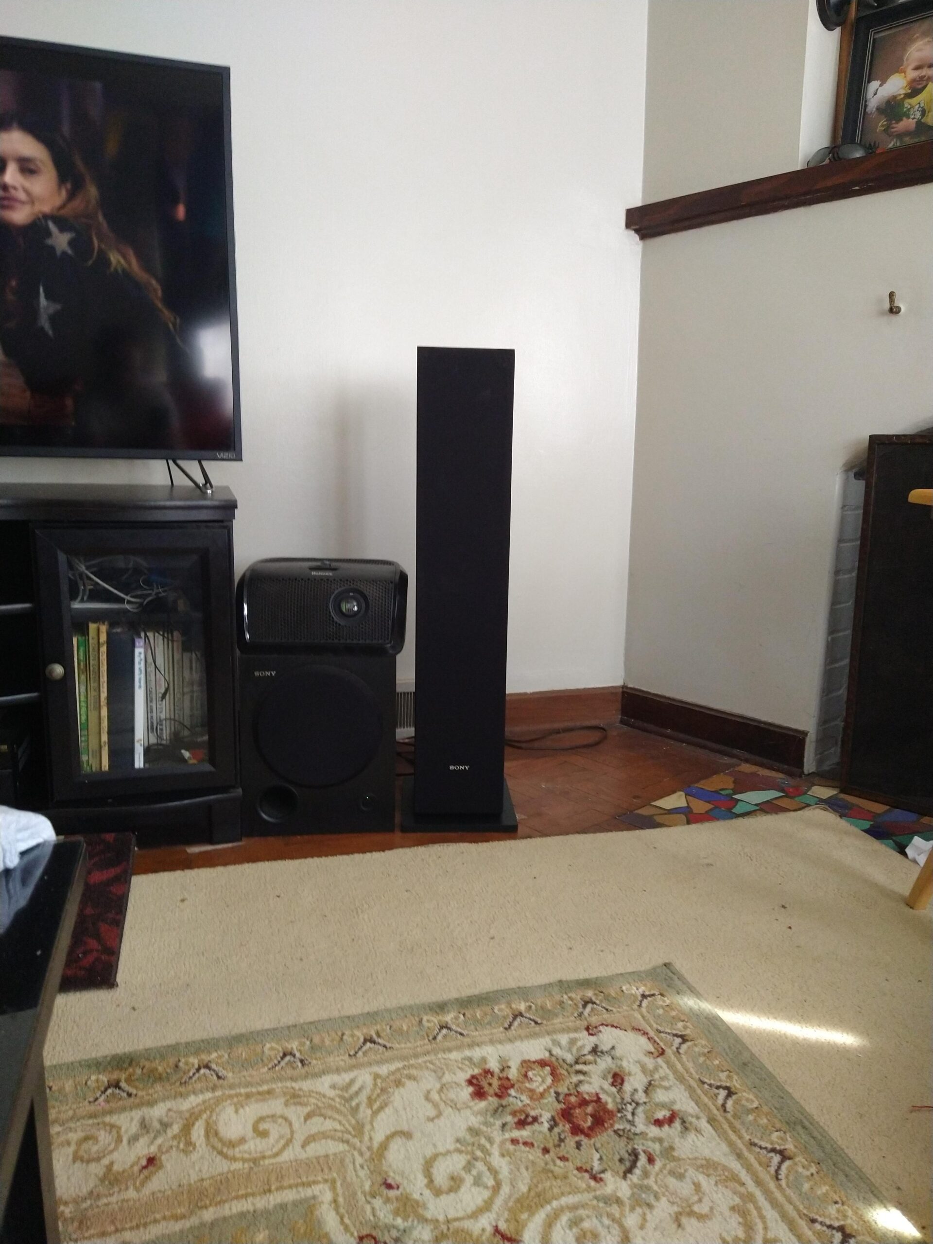 Sony SS-CS3 3-Way 4-Driver Floor-Standing Speaker - Pair (Black) Customer Review Sony SS-CS3 3-Way 4-Driver Floor-Standing Speaker - Pair (Black) - Customer Photo 2