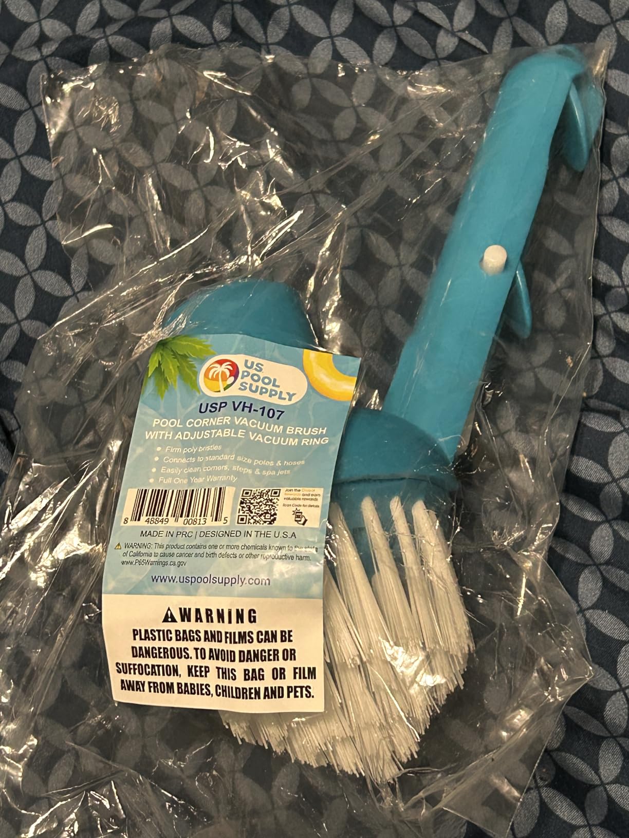 U.S. Pool Supply Swimming Pool Corner Vacuum Brush with Adjustable Vac Ring - Connects to Standard 1-1/2 U.S. Pool Supply Swimming Pool Corner Vacuum Brush with Adjustable Vac Ring - Connects to Standard 1-1/2
