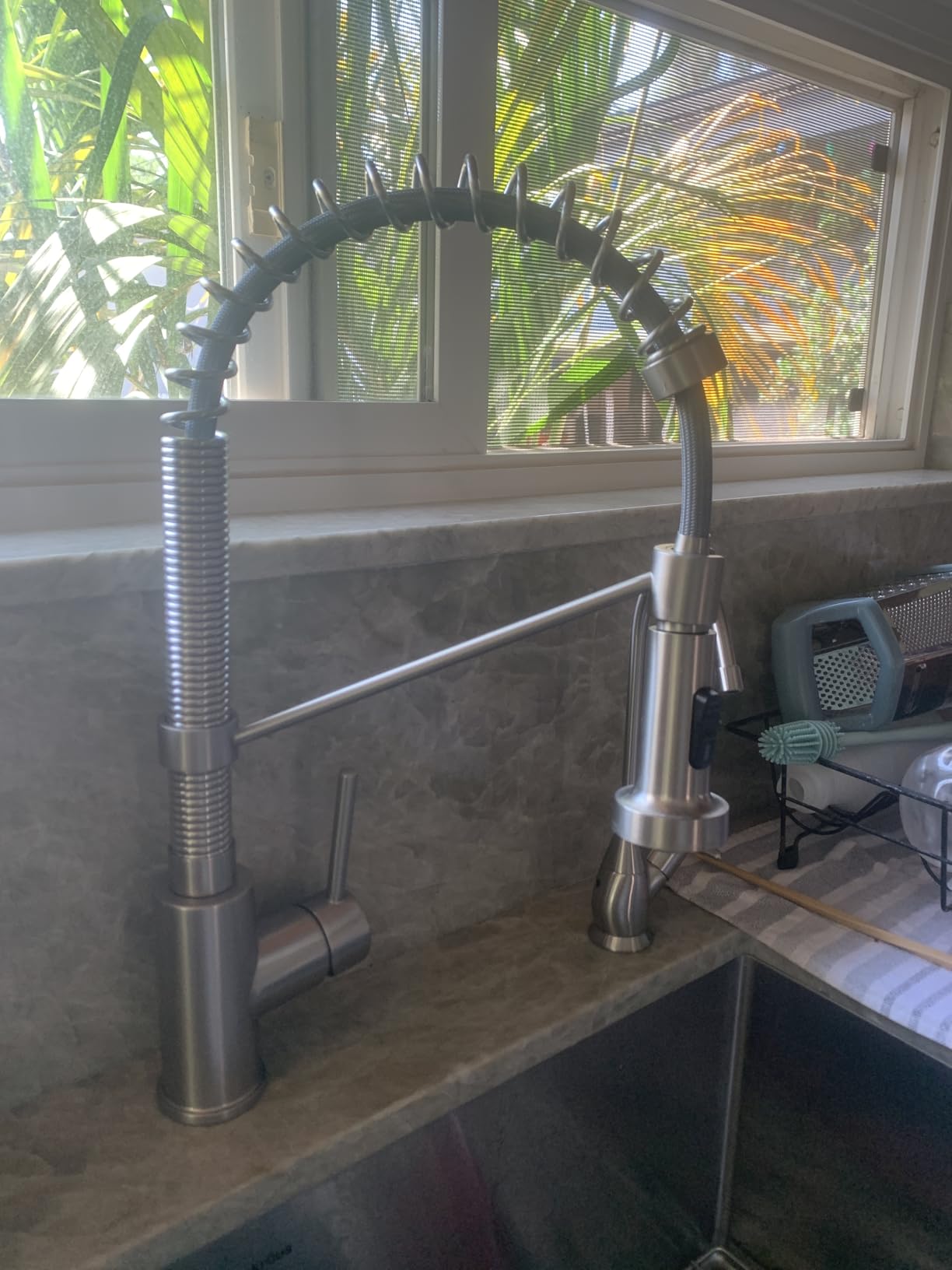 KRAUS Bolden Commercial Style 2-Function Single Handle Pull Down Kitchen Faucet in Chrome, KPF-1610CH Customer Review KRAUS Bolden Commercial Style 2-Function Single Handle Pull Down Kitchen Faucet in Chrome, KPF-1610CH - Customer Photo 1