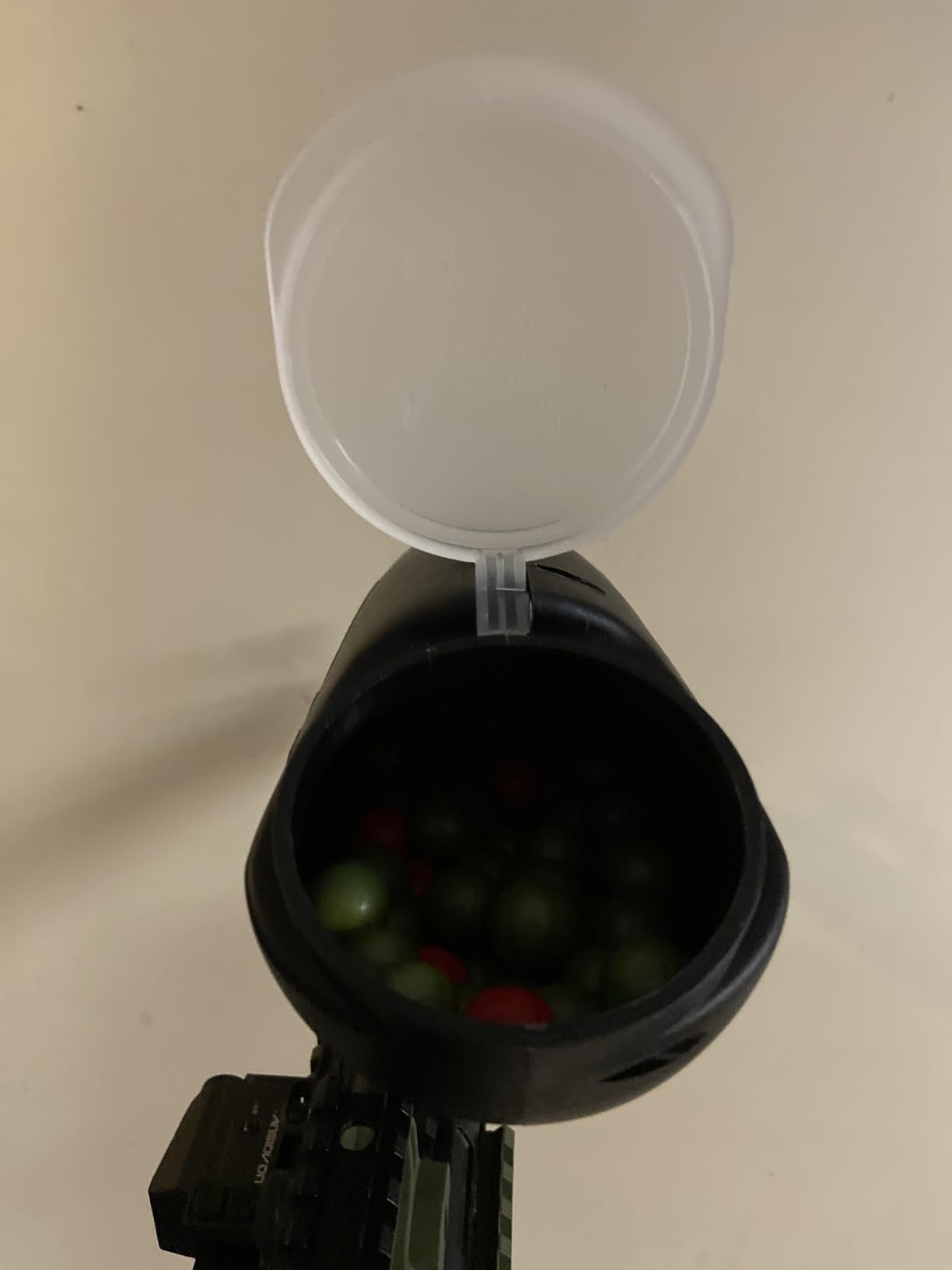 Maddog 200 Round Paintball Hopper Loader - Black Customer Review Maddog 200 Round Paintball Hopper Loader - Black - Customer Photo 1
