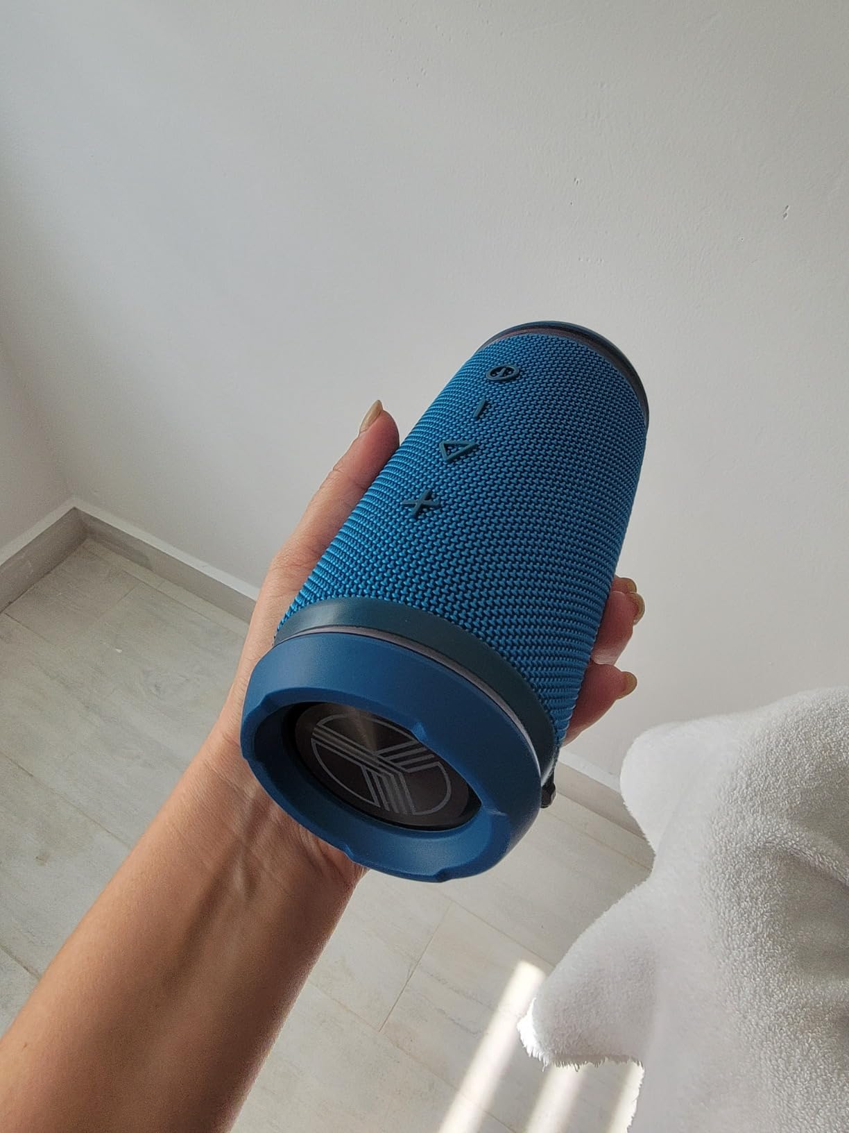 TREBLAB HD77 Bluetooth Speaker - Powerful 360° Sound with Impactful Bass, 30W Portable Wireless Audio, 20H Battery, IPX7 Waterproof, TWS Stereo, Shockproof Design for Outdoor, Beach, Pool, Jobsite Customer Review TREBLAB HD77 Bluetooth Speaker - Powerful 360° Sound with Impactful Bass, 30W Portable Wireless Audio, 20H Battery, IPX7 Waterproof, TWS Stereo, Shockproof Design for Outdoor, Beach, Pool, Jobsite - Customer Photo 2