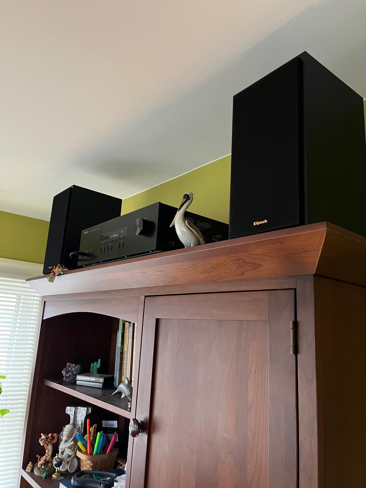 Klipsch R-51M Bookshelf Speaker (Pair), Black Customer Review Klipsch R-51M Bookshelf Speaker (Pair), Black - Customer Photo 2