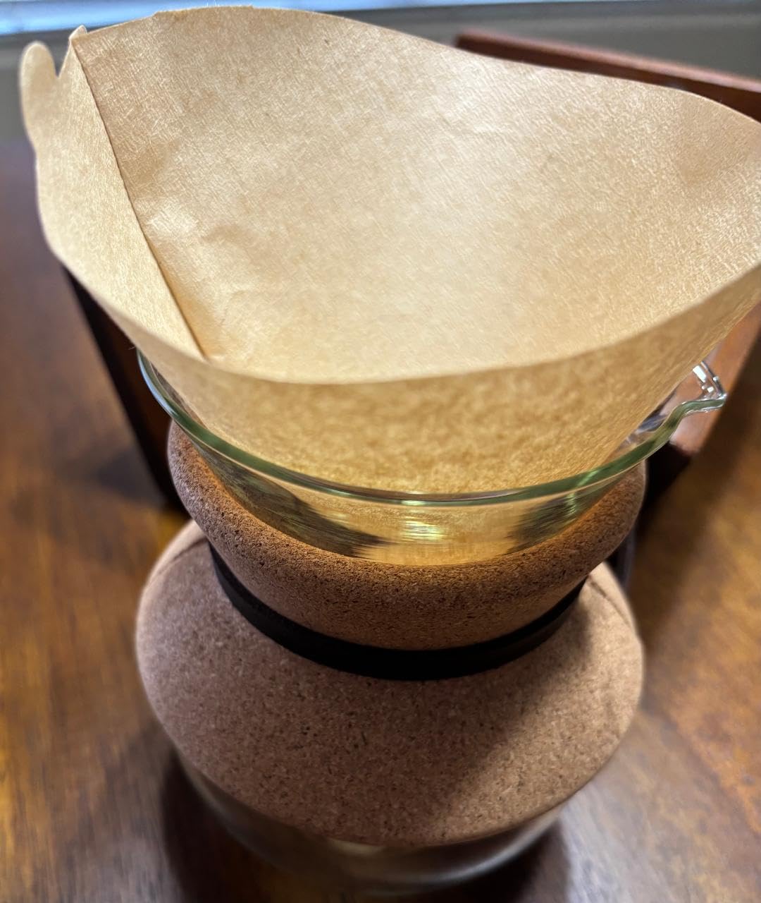 Bodum 34 Oz Pour Over Coffee Maker, High-Heat Borosilicate Glass with Reusable Stainless Steel Filter and Cork Grip - Made in Portugal Customer Review Bodum 34 Oz Pour Over Coffee Maker, High-Heat Borosilicate Glass with Reusable Stainless Steel Filter and Cork Grip - Made in Portugal - Customer Photo 2
