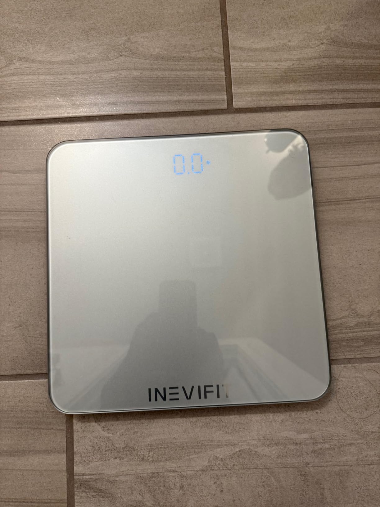 INEVIFIT Bathroom Scale, Highly Accurate Digital Bathroom Body Scale, Measures Weight up to 400 lbs. Includes Batteries Customer Review INEVIFIT Bathroom Scale, Highly Accurate Digital Bathroom Body Scale, Measures Weight up to 400 lbs. Includes Batteries - Customer Photo 1
