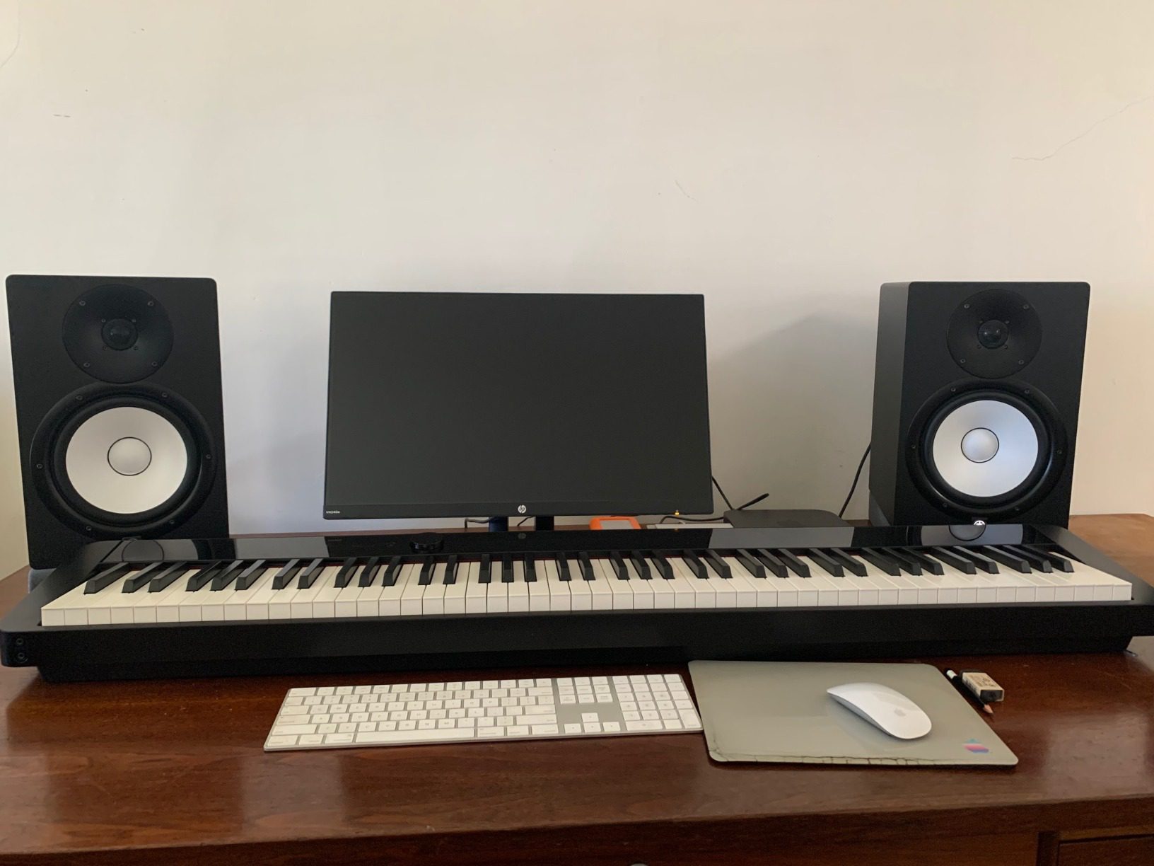 Casio, 88-Key Digital Pianos - Home (PX-S1000WE) Customer Review Casio, 88-Key Digital Pianos - Home (PX-S1000WE) - Customer Photo 1